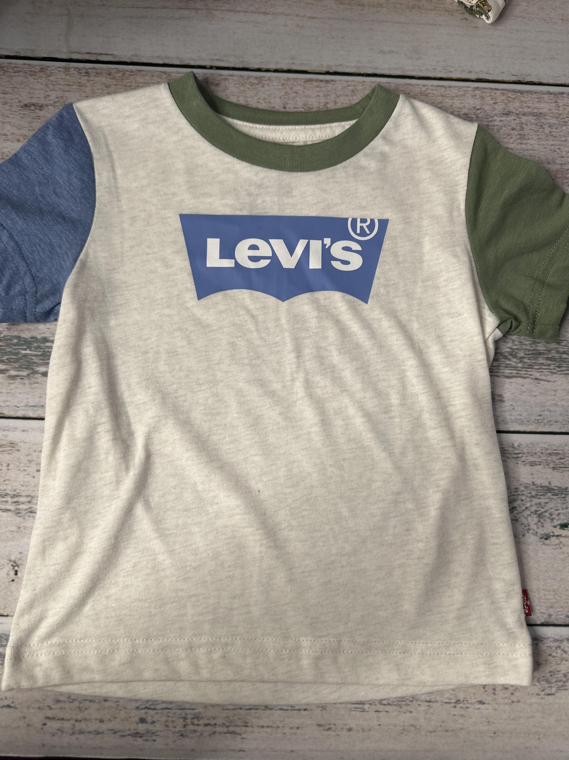 Levis Boys cream | light green | Light Blue T-Shirt Size: 3T cream | light green | Light Blue