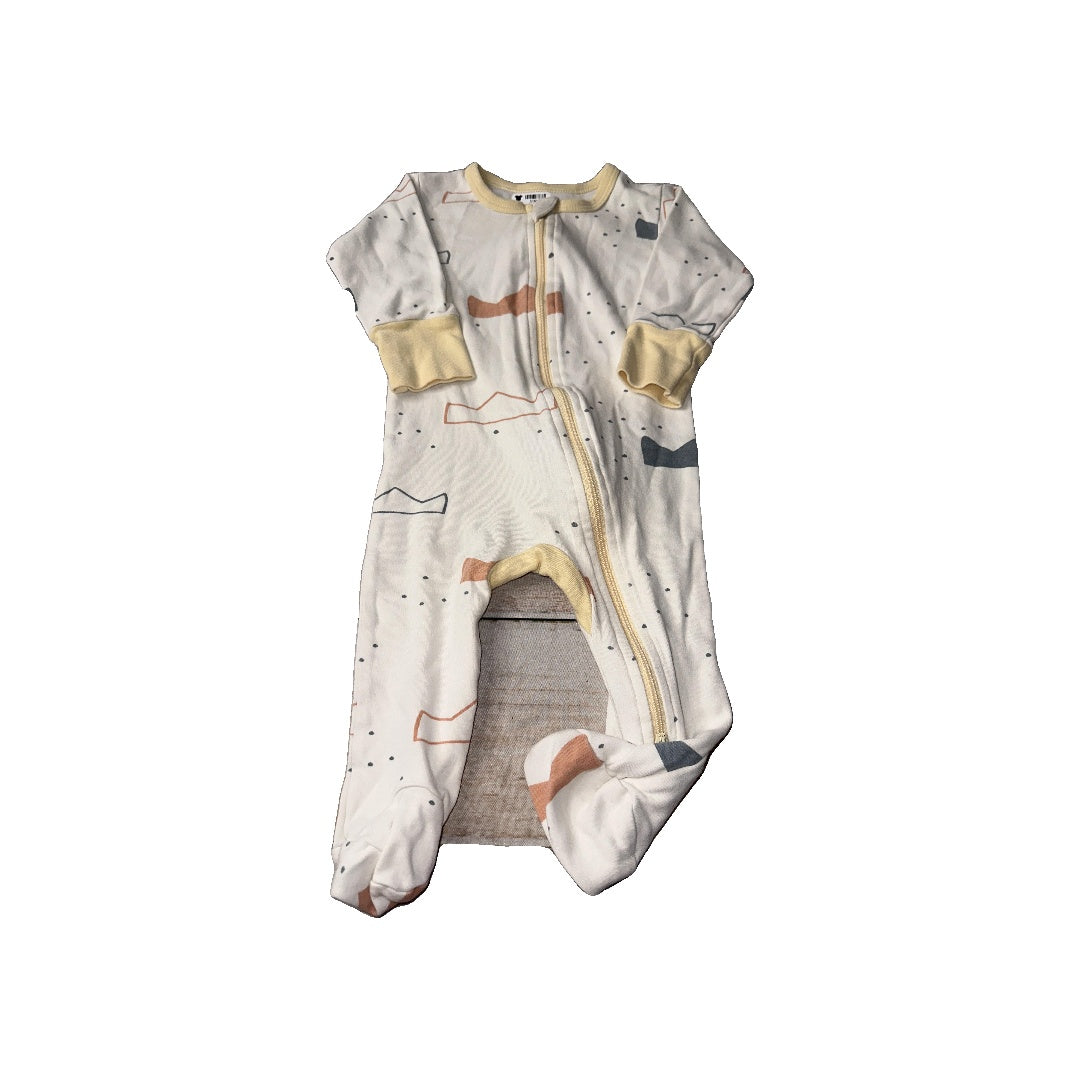 Cat & Dogma Unisex cream | Pattern Pajamas Size: 3-6 months cream | Pattern