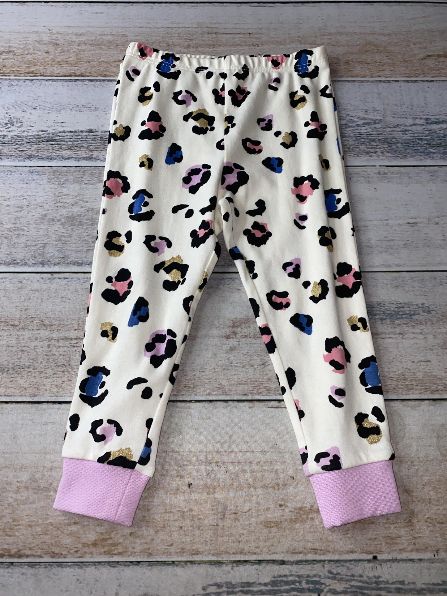 Tucker + Tate Girls cream | purple | Leopard print Pajamas Size: 18-24 months cream | purple | Leopard print