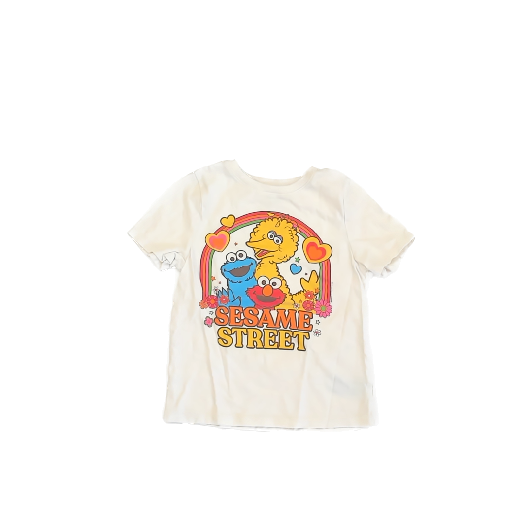 Old Navy Girls Cream | Sesame Street T-Shirt Size: 6 Years Cream | Sesame Street