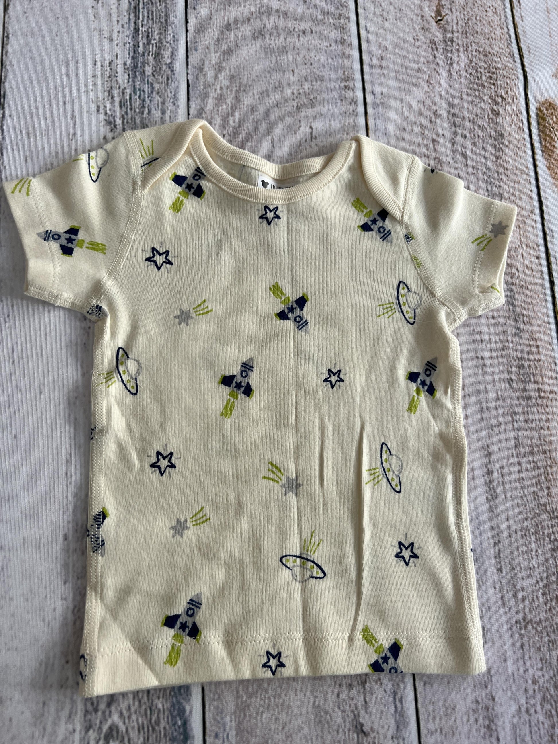 Moon and back Boys cream | Space T-Shirt Size: 12-18 months cream | Space