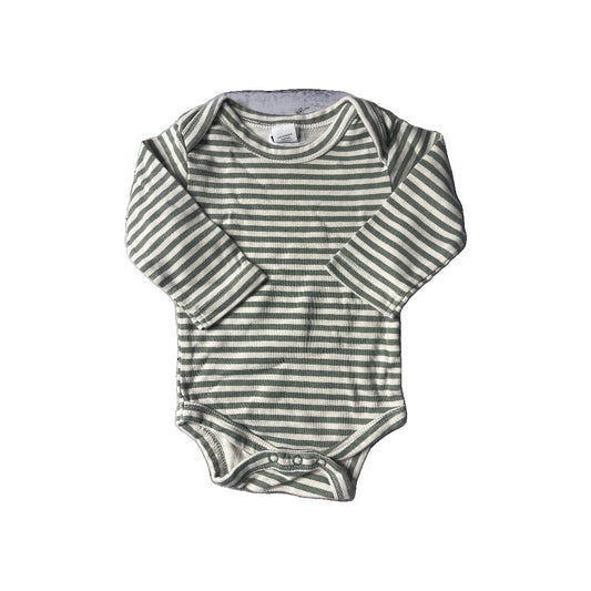 Colored Organics Boys cream | Striped | Sage Onesie Size: 3-6 months cream | Striped | Sage