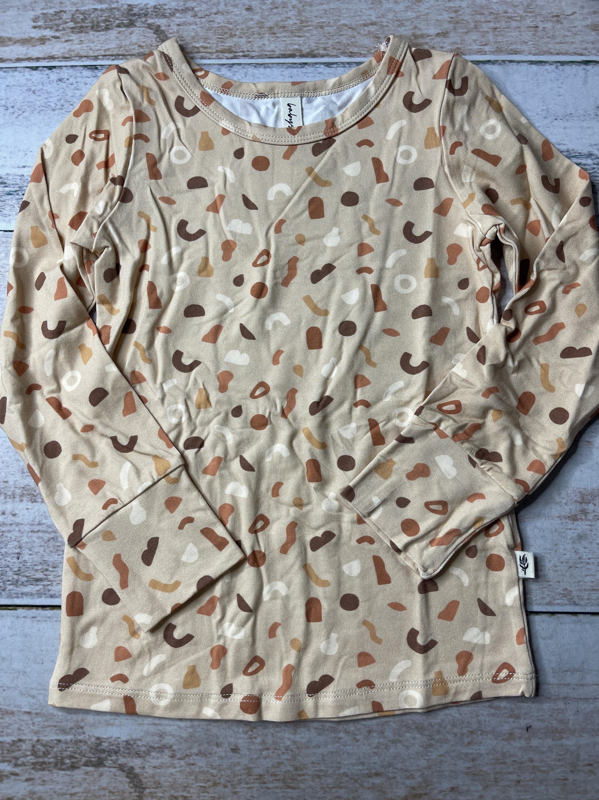 BabySprouts co Unisex cream | Tan | Brown Pajamas Size: 4T cream | Tan | Brown