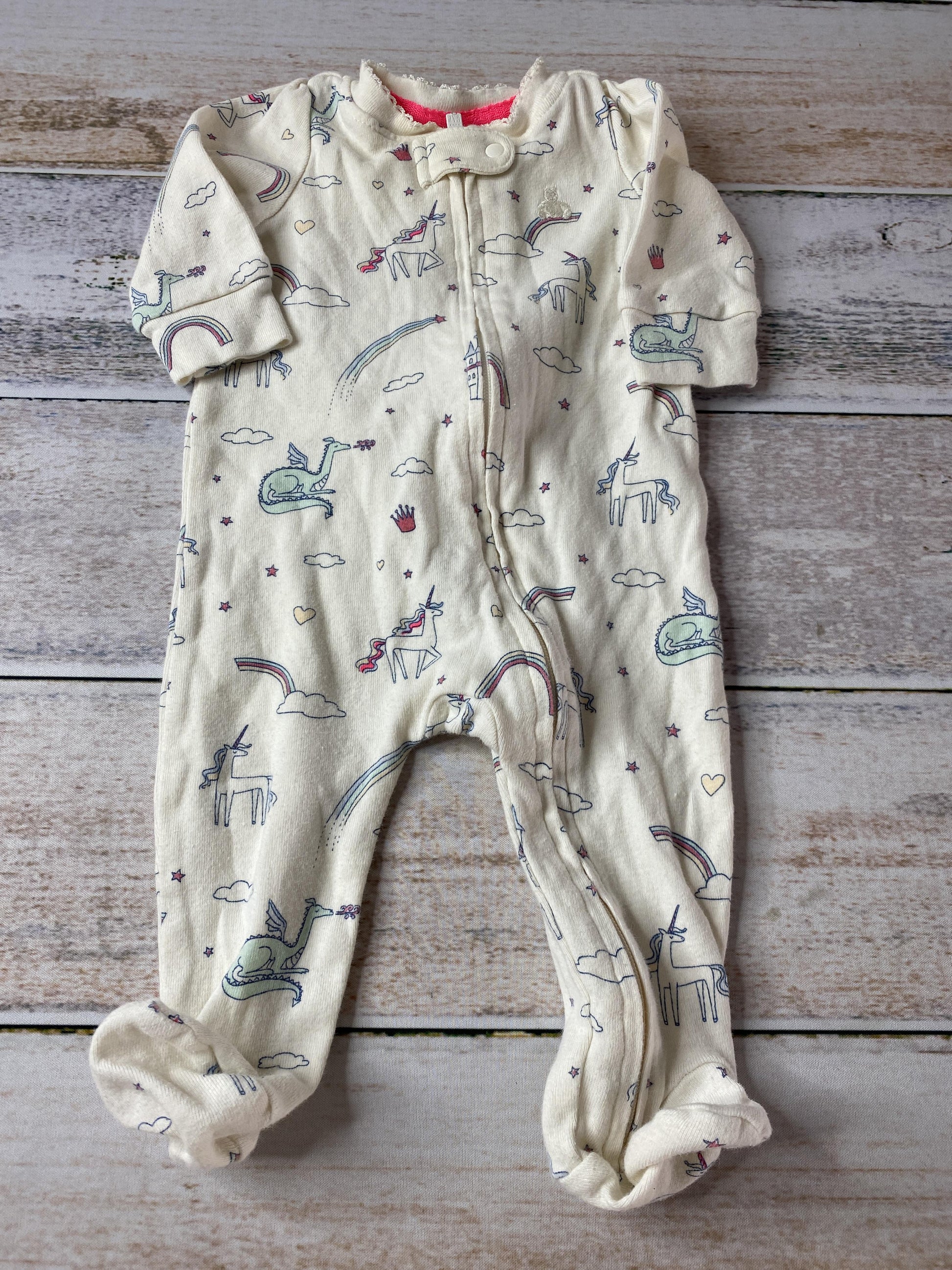 Gap Girls cream | Unicorns Pajamas Size: 3-6 months cream | Unicorns