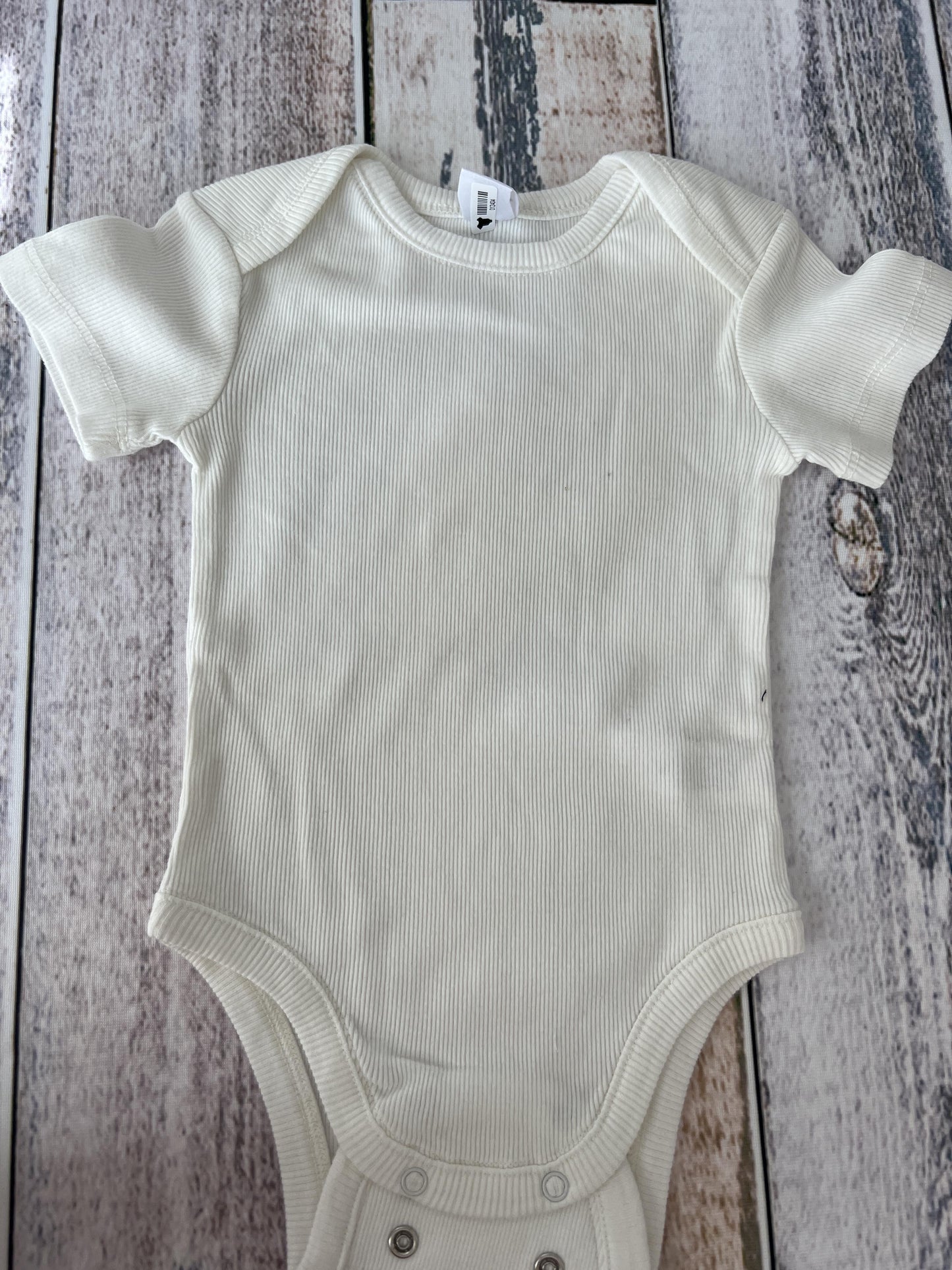 Nordstrom Unisex cream Onesie Size: 9-12 Months cream
