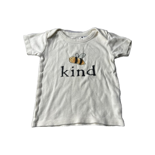 Finn + Emma Unisex cream T-Shirt Size: 12-24 months cream