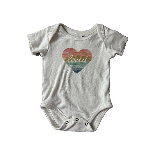 Finn + Emma Unisex cream Onesie Size: 6-9 months cream