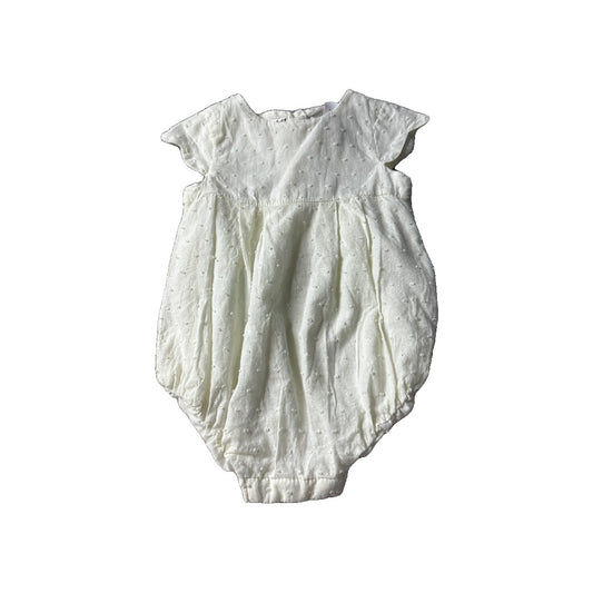 Girls cream Romper Size: 6-9 months cream