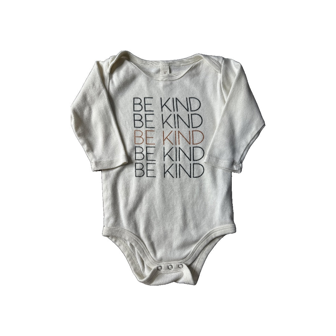 Tenth + Pine Unisex cream Onesie Size: 12-18 months cream