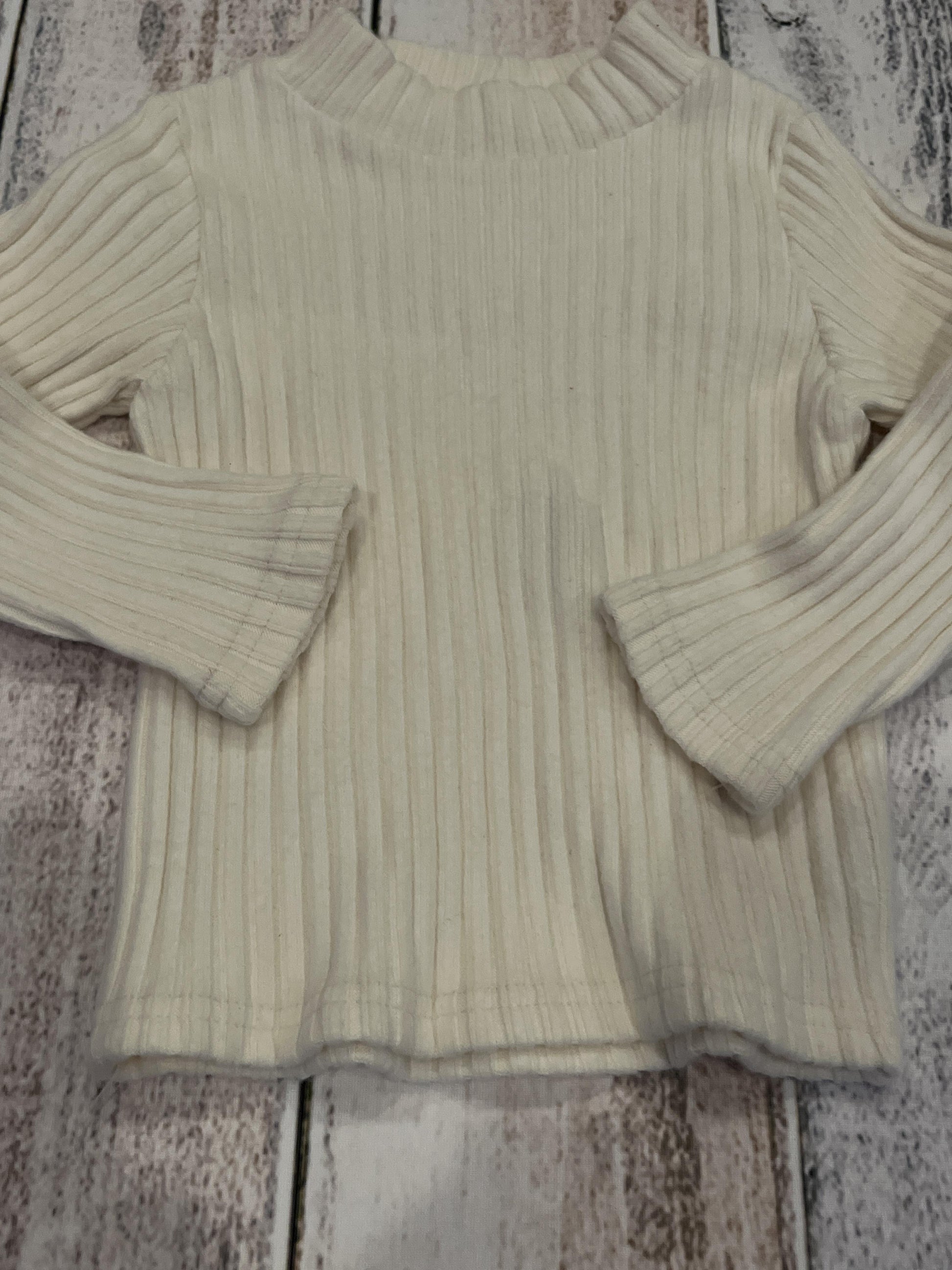 Navi Girls cream Long Sleeve Shirt Size: 2T cream