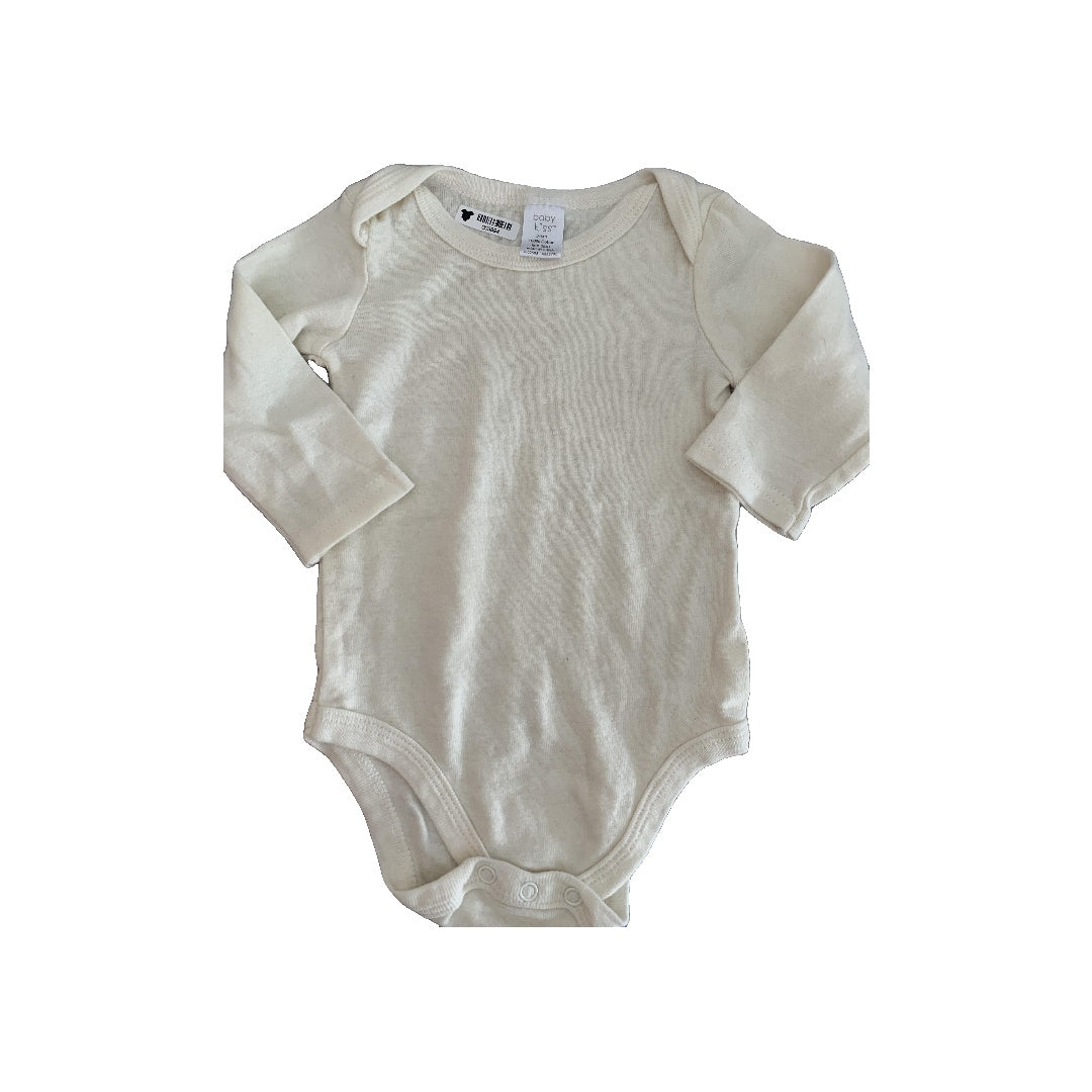 Baby Kiss Unisex cream Onesie Size: 3-6 months cream