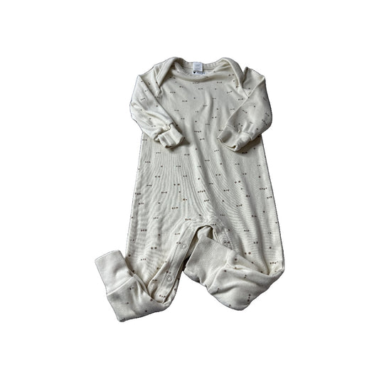Colored Organics Unisex cream Long Sleeve Outfit Size: 6-12 months cream