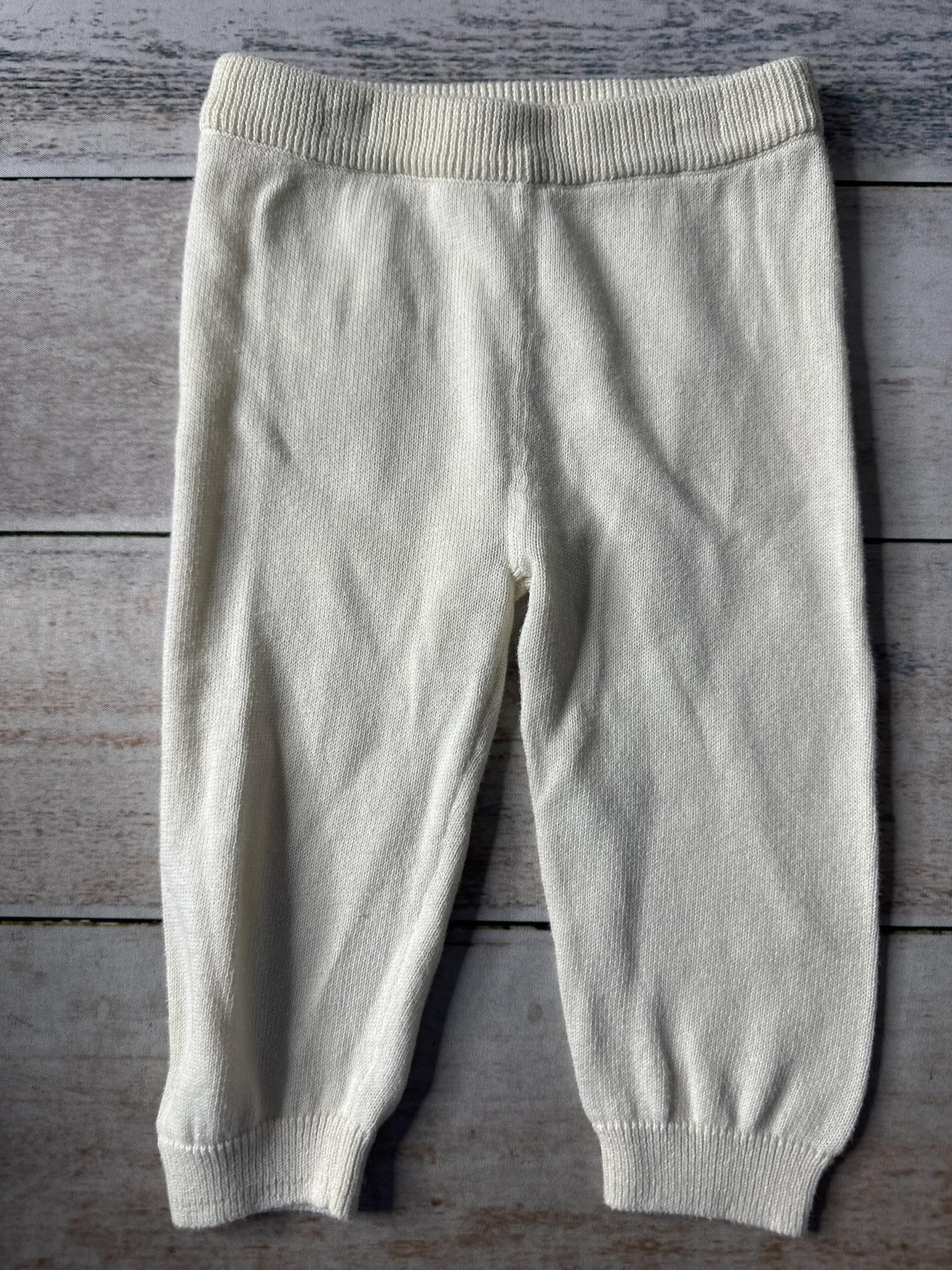 Viverano Unisex cream Pants Size: 6-12 months cream