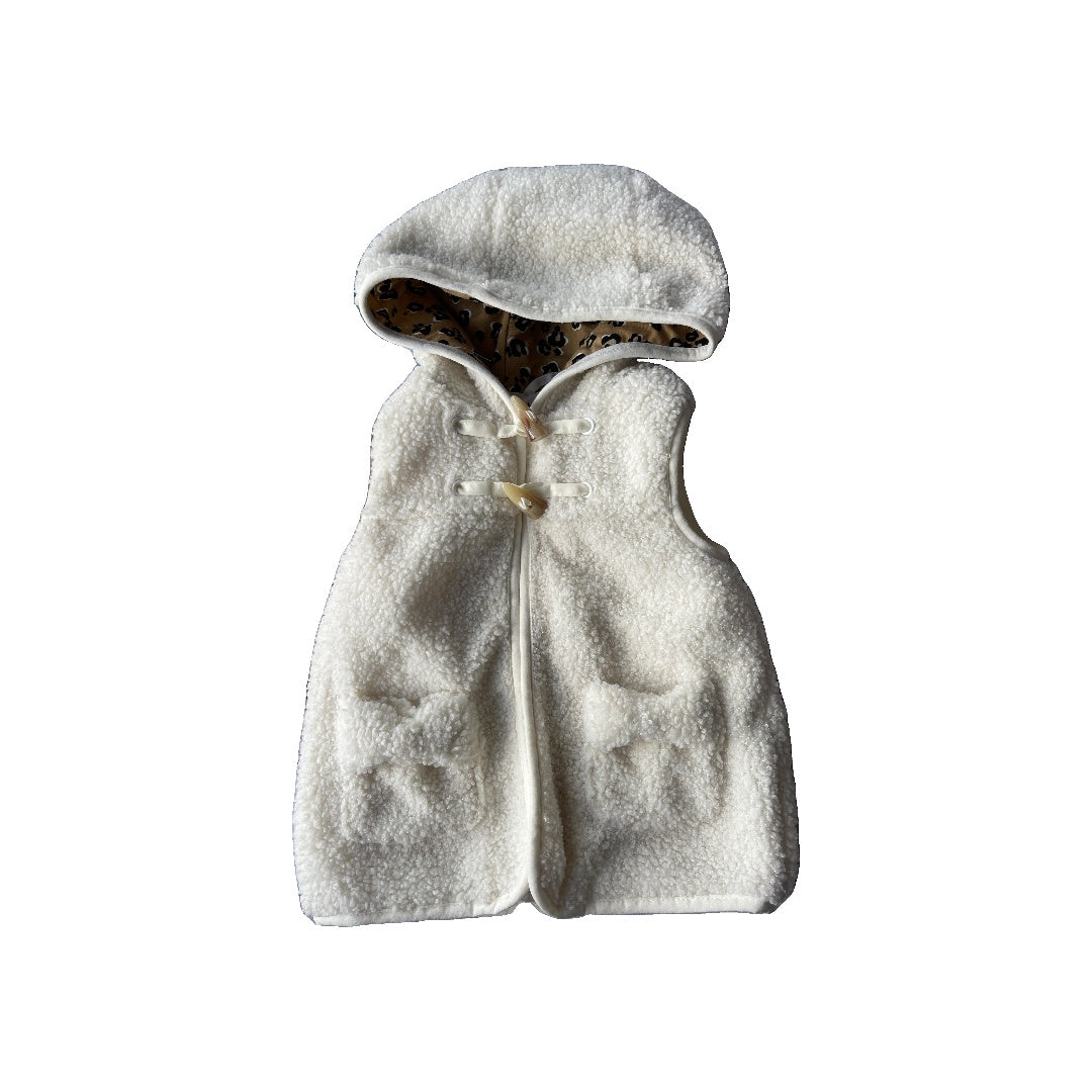 Cynthia Rowley Girls cream Vest Size: 2T cream