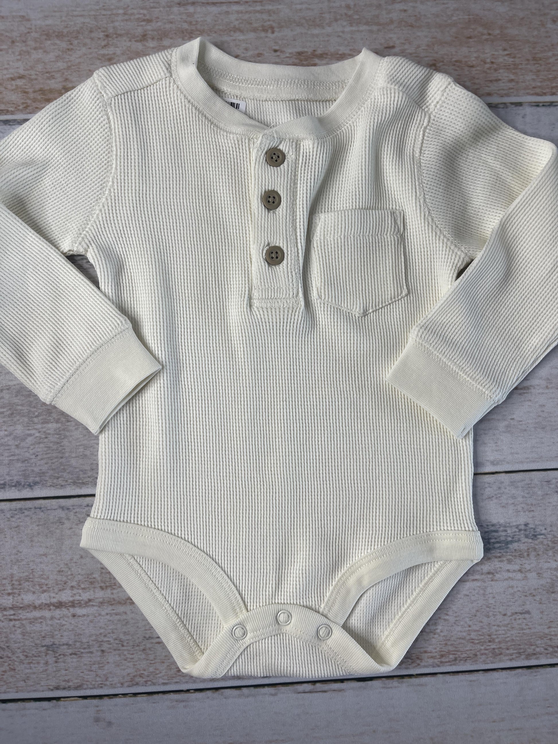 Planet Cotton Unisex cream Onesie Size: 12 months cream