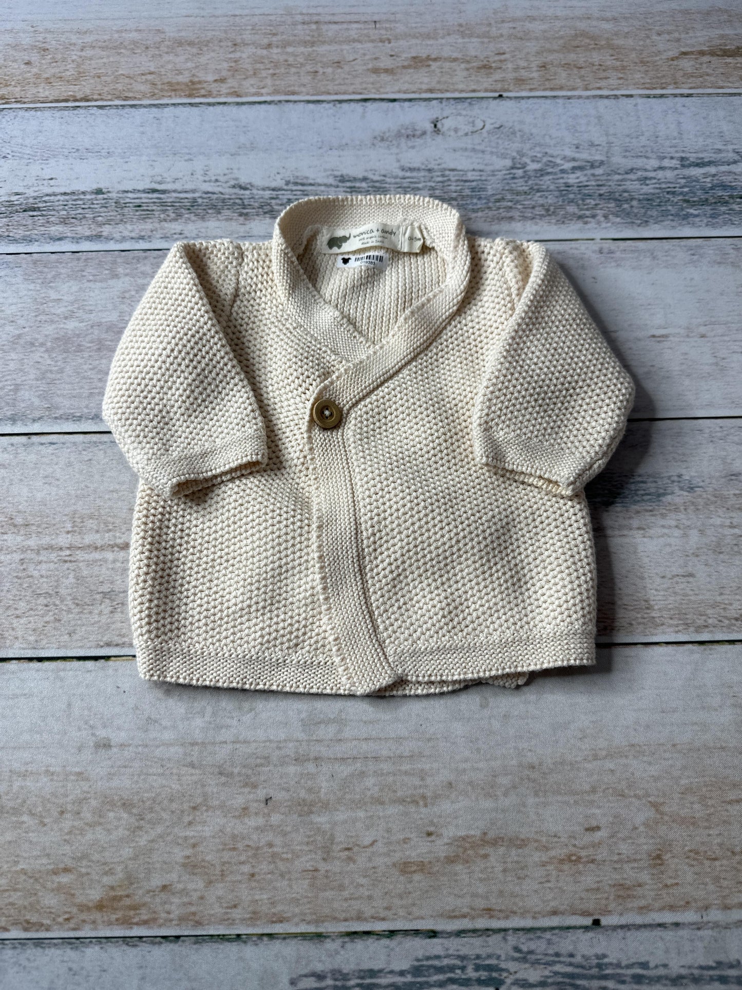 Monica + Andy Unisex cream Sweater Size: 0-3 months cream