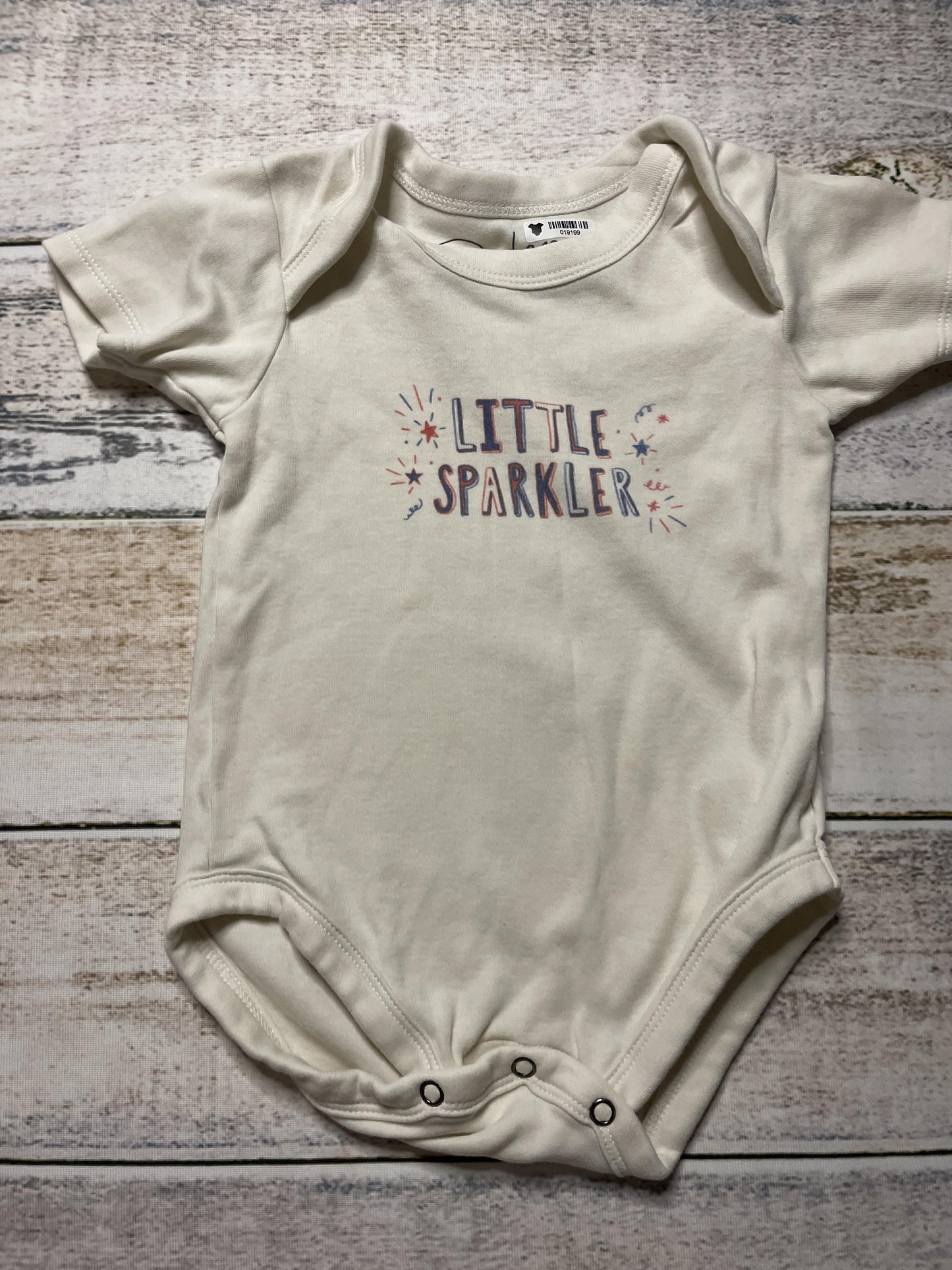 Finn + Emma Unisex cream Onesie Size: 9-12 Months cream