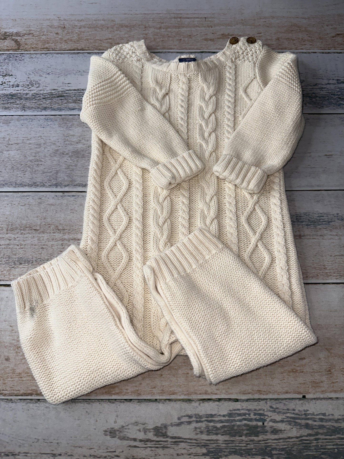Gap Unisex cream Long Sleeve Outfit Size: 12-18 months cream