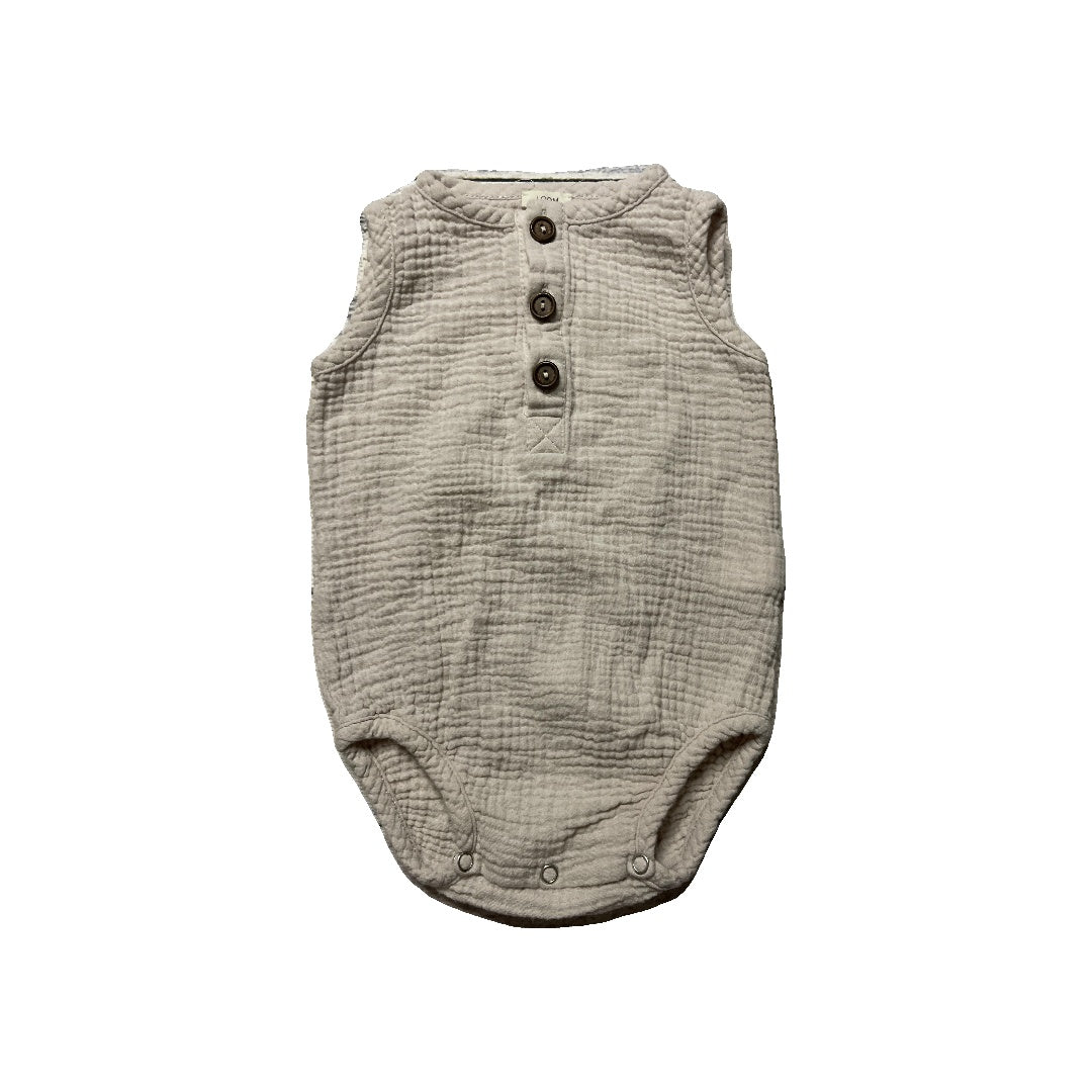Loom Unisex cream Tank Top Size: 9-12 Months cream