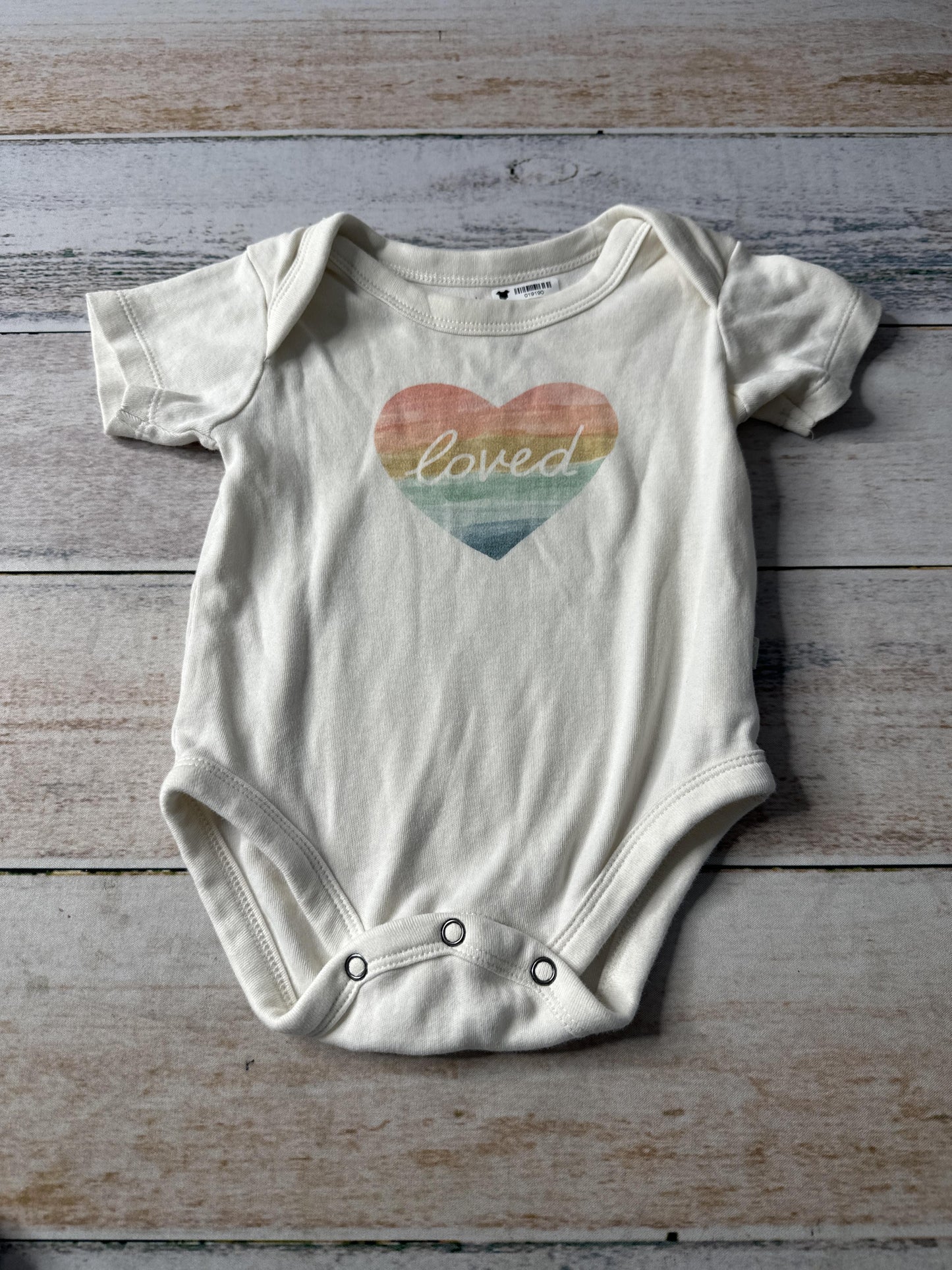 Finn + Emma Unisex cream Onesie Size: 6-9 months cream
