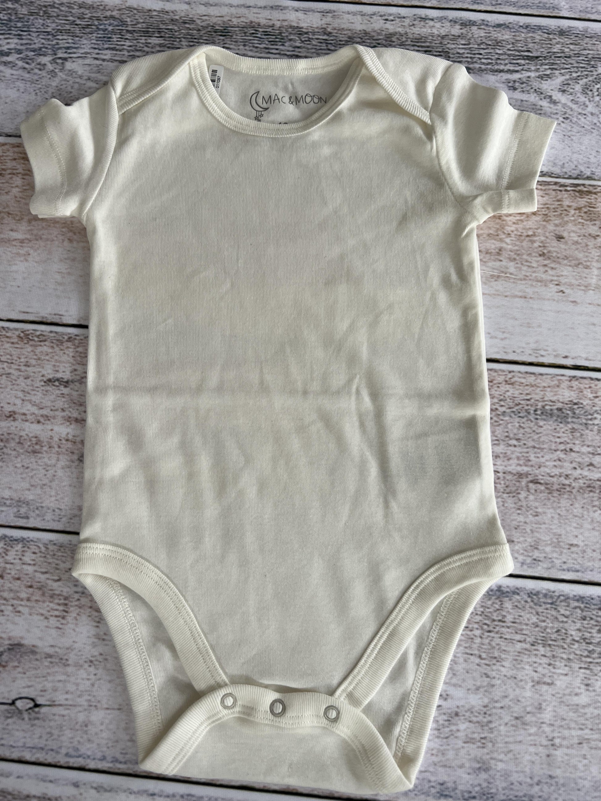 Mac and Moon Unisex cream Onesie Size: 18 months cream