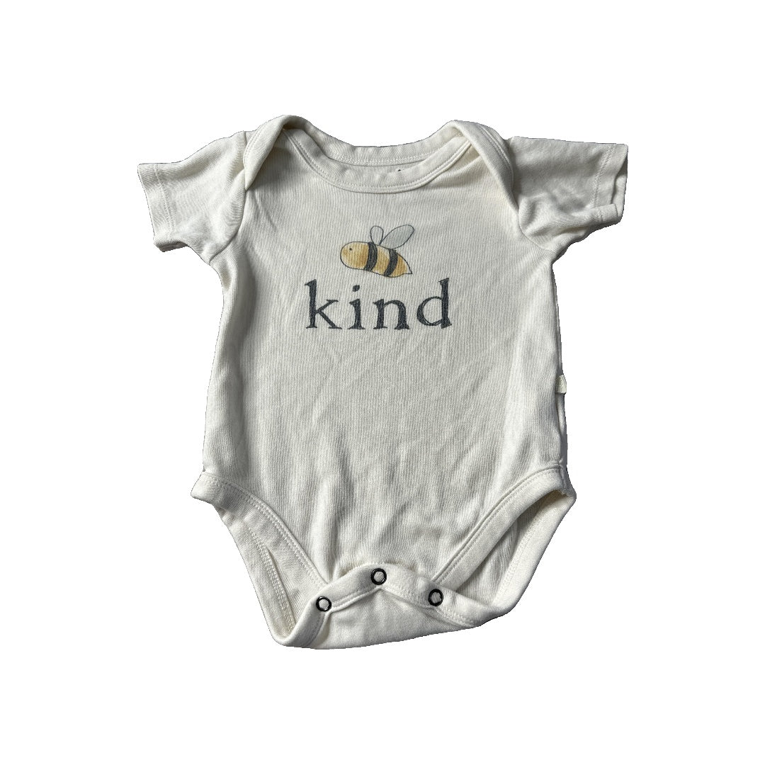 Finn + Emma Unisex cream Onesie Size: 6-9 months cream