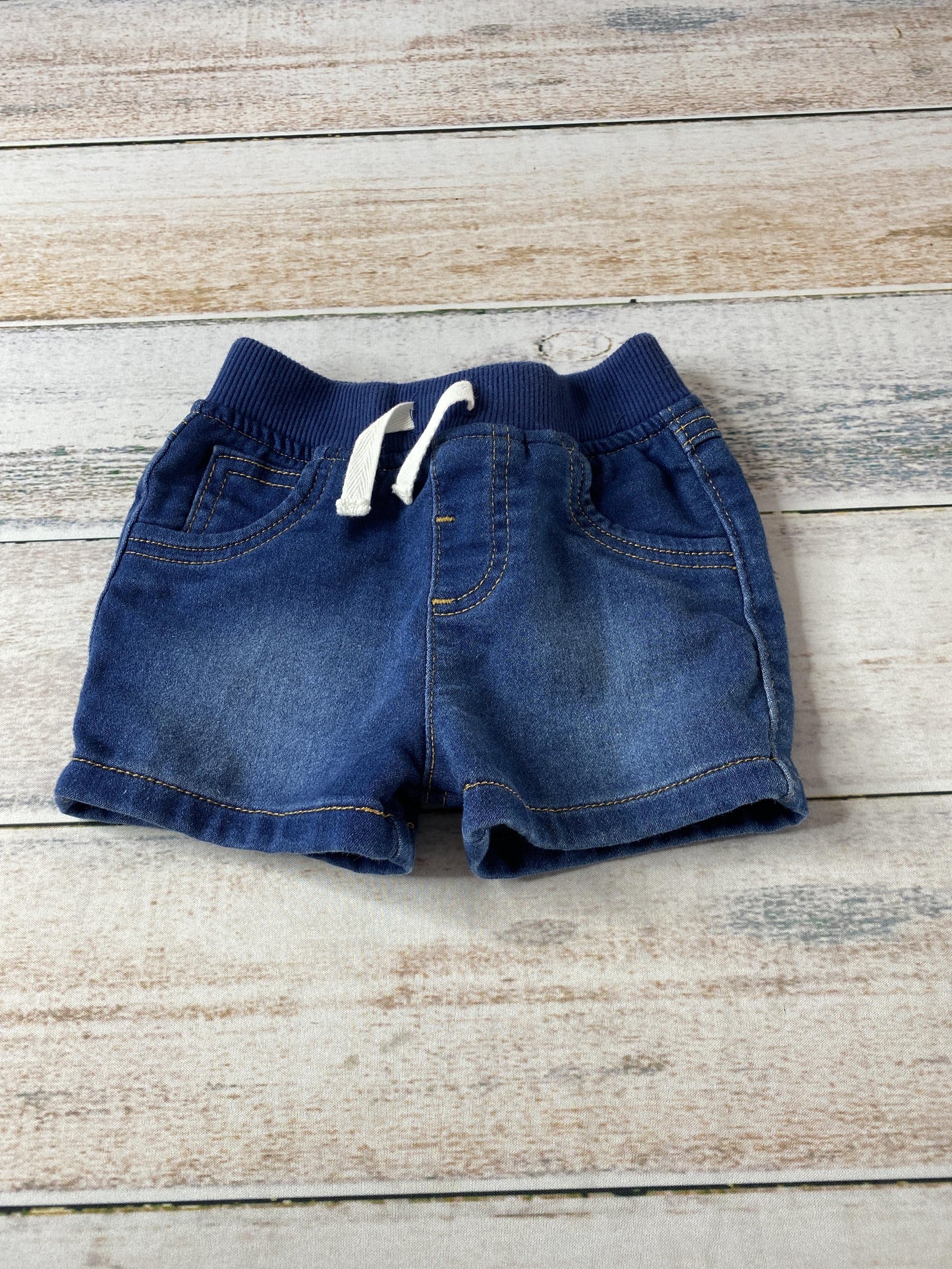 Cat & Jack Girls Denim Shorts Size: 6-9 months Denim