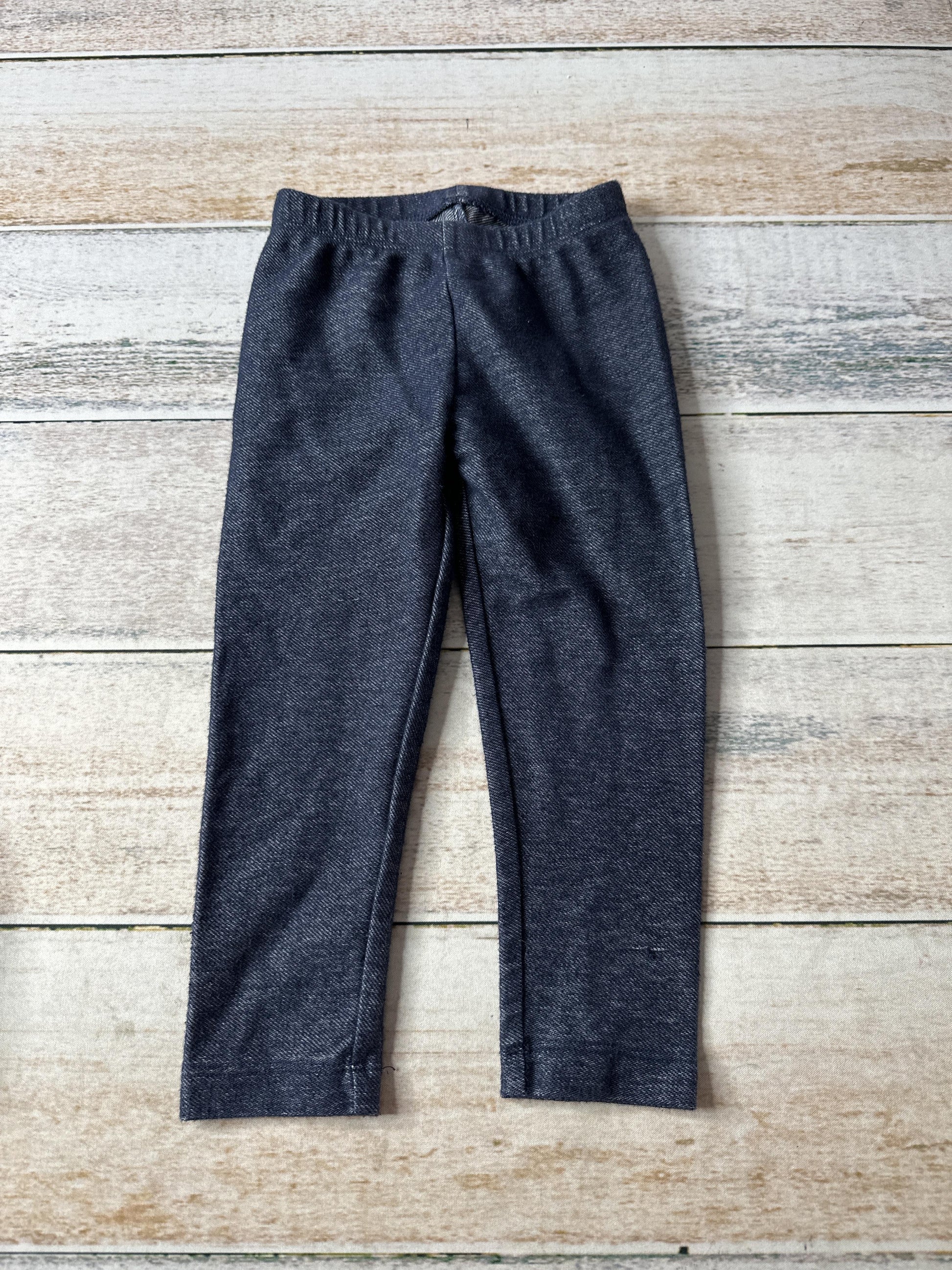 Old Navy Girls Denim Pants Size: 2T Denim