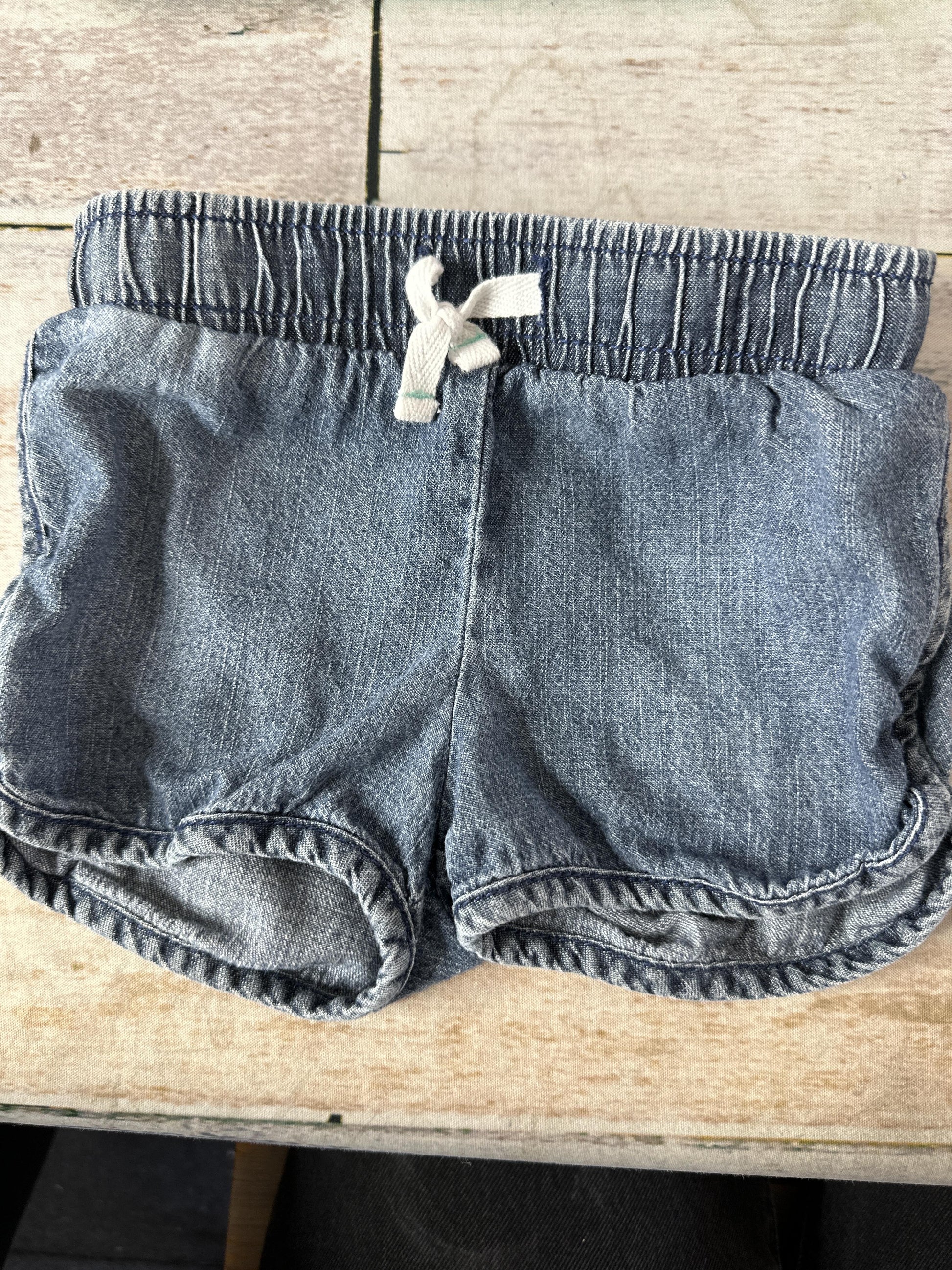 Cat & Jack Girls Denim Shorts Size: 2T Denim