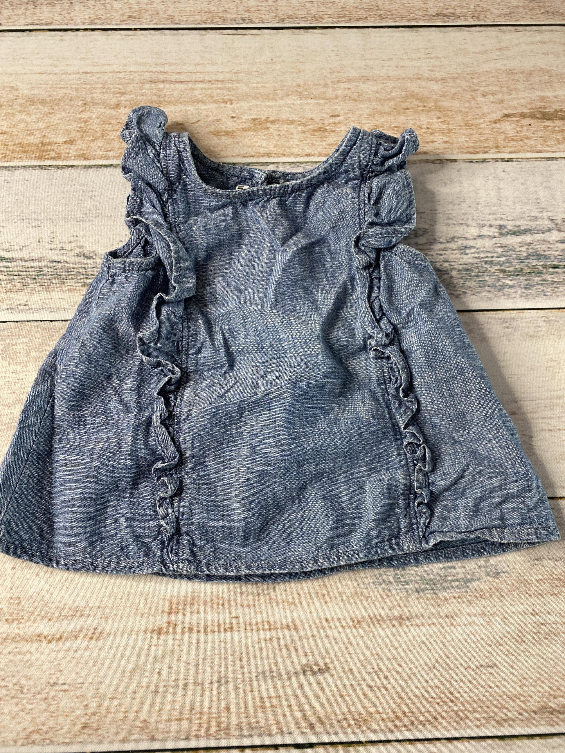 Old Navy Girls Denim Dress Size: 6-12 months Denim
