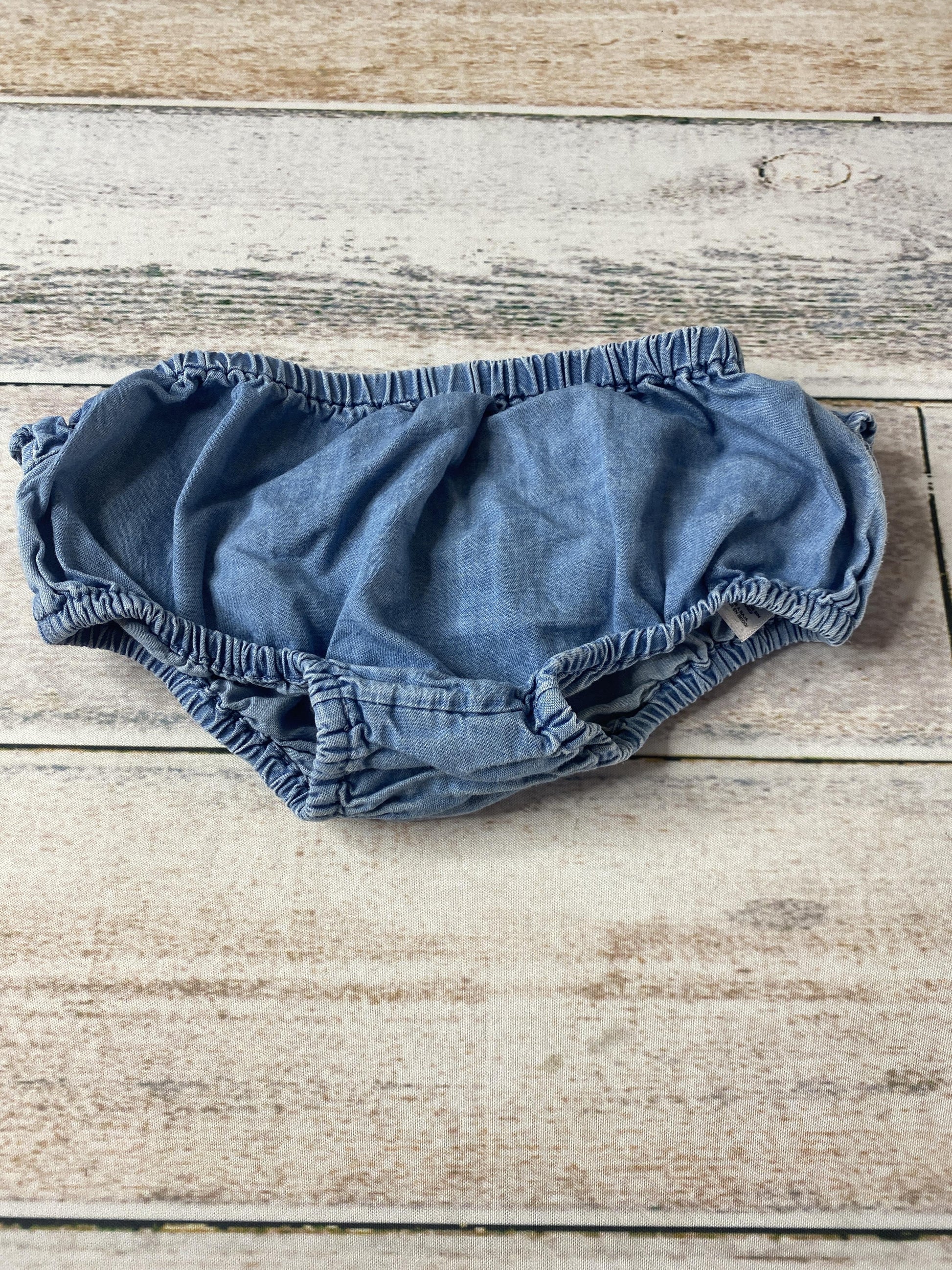 Old Navy Girls Denim Shirt Size: 12-18 months Denim