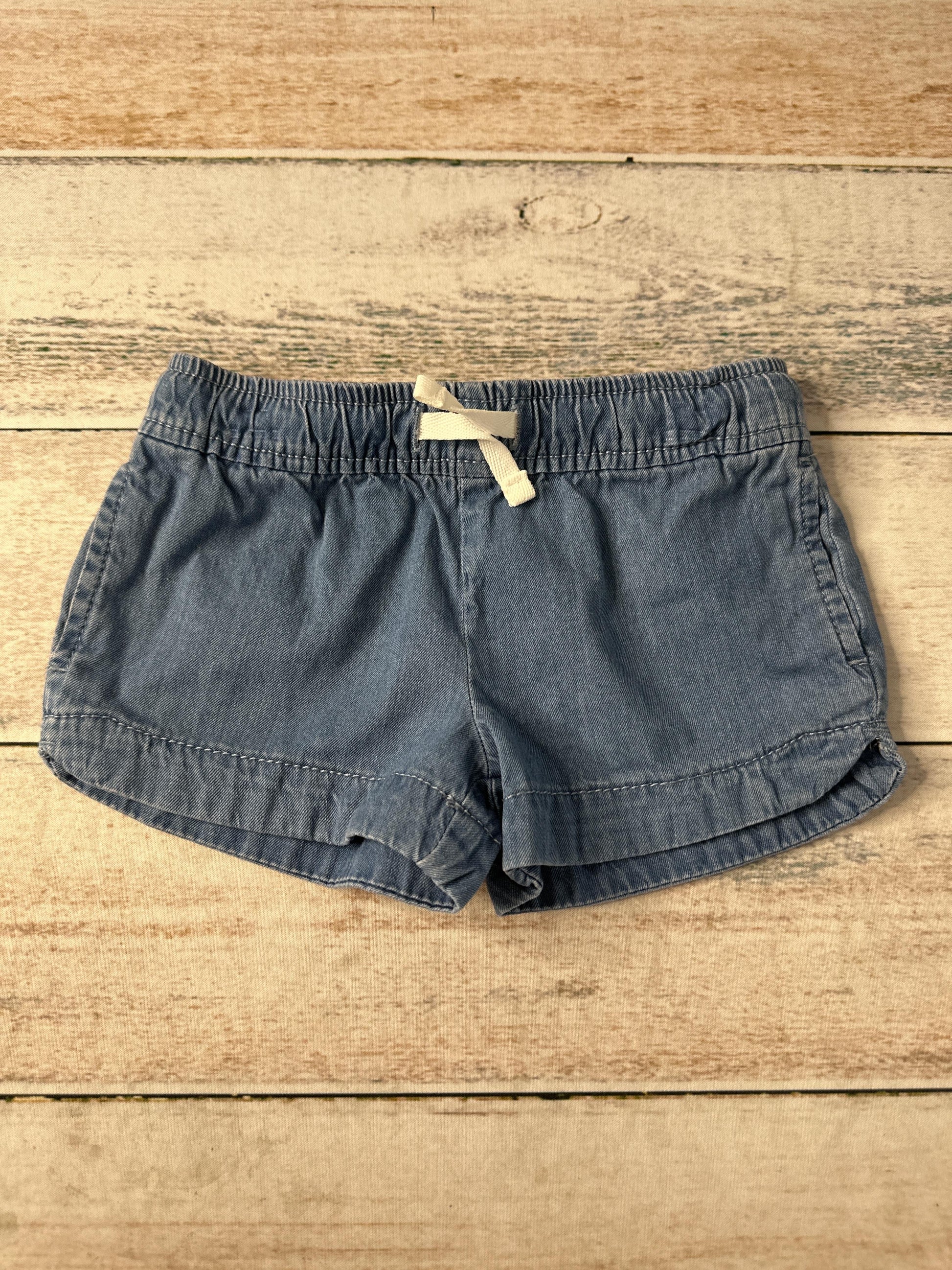 Carters Girls Denim Shorts Size: 2T Denim