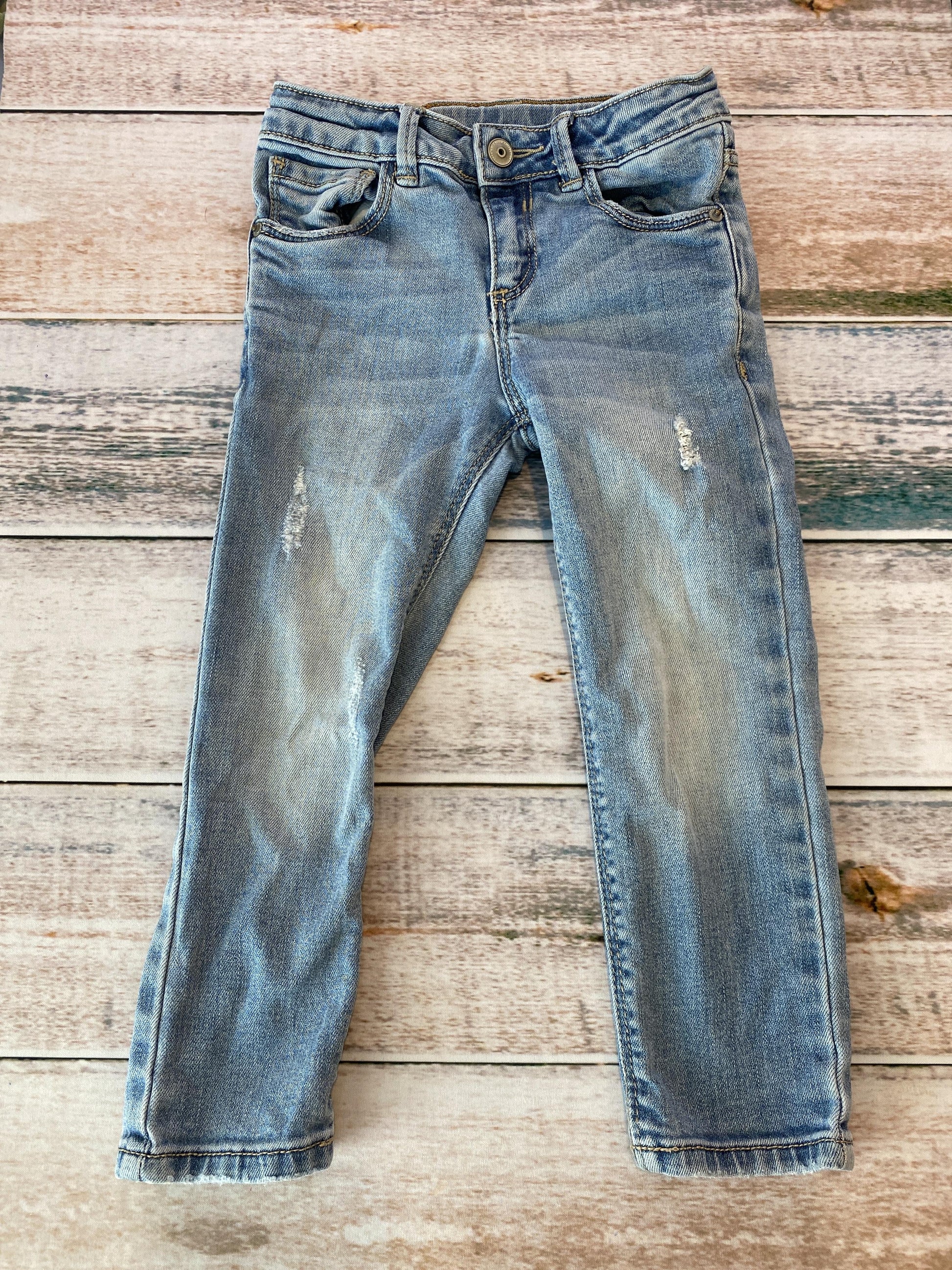 Zara Girls Denim Jeans Size: 4T Denim
