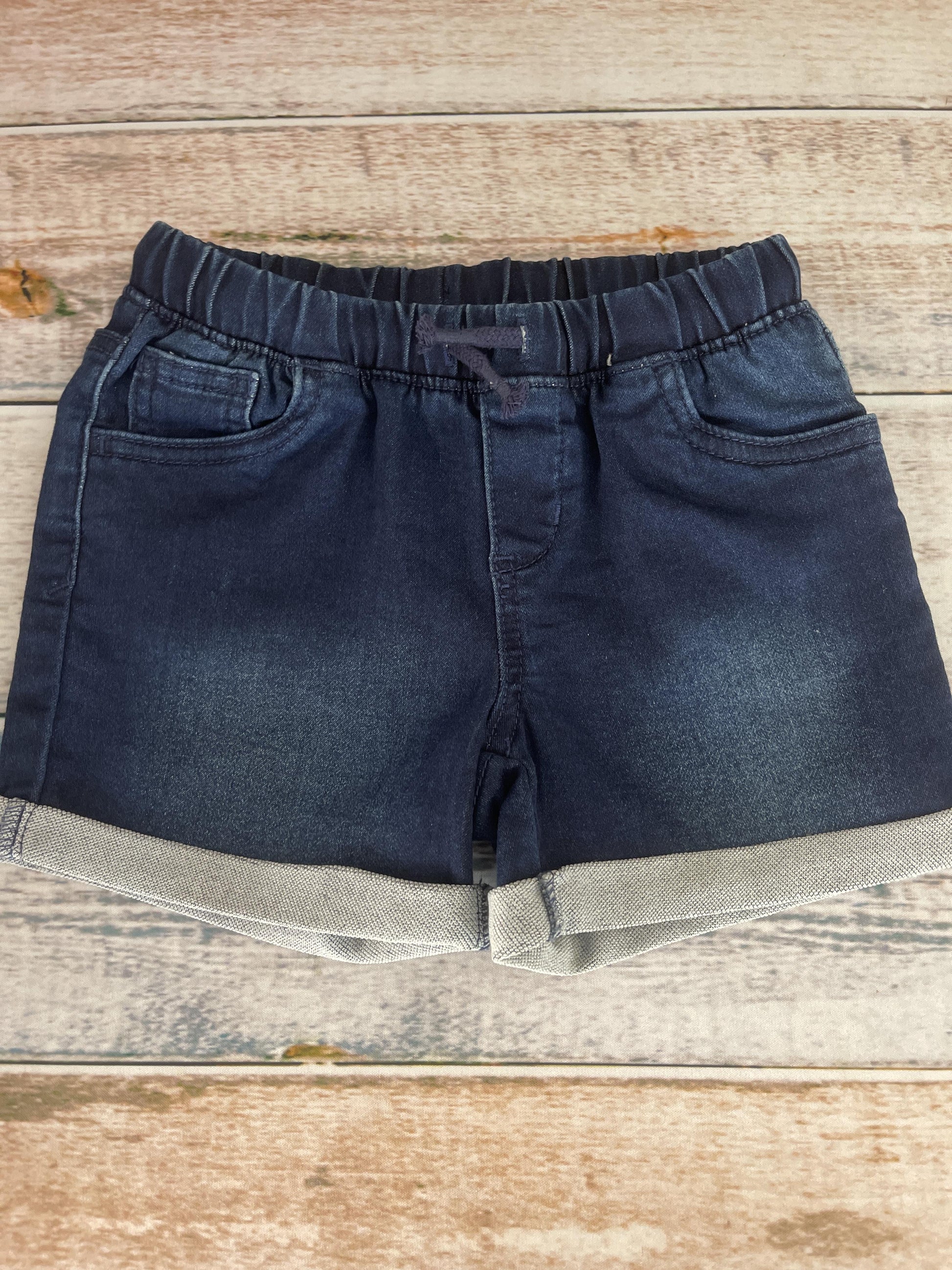 Cat & Jack Girls Denim Shorts Size: 5 Denim