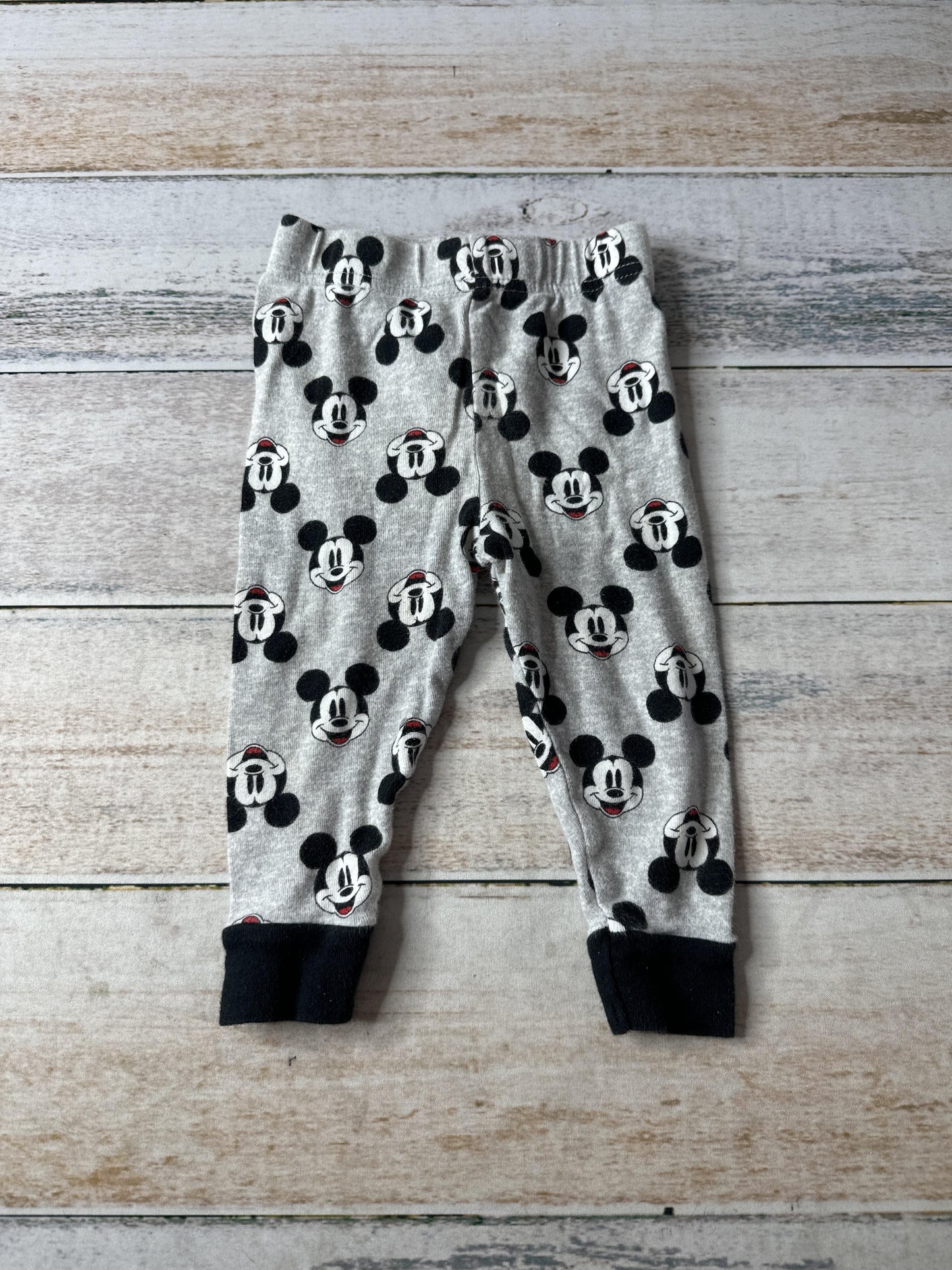 Disney Unisex Disney Pajamas Size: 18 months Disney