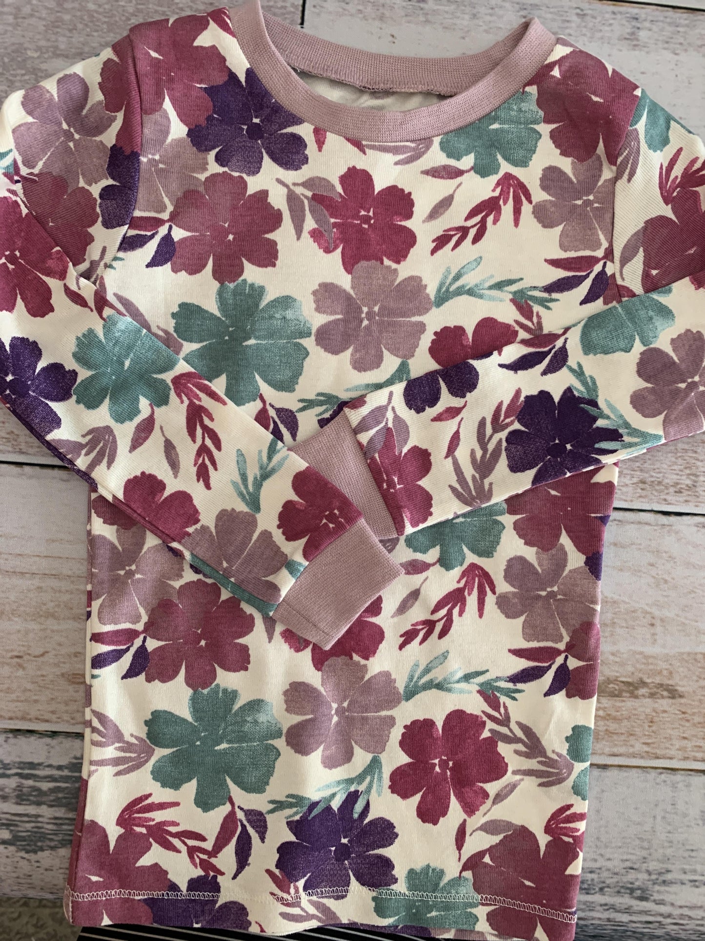 Burt's Bees Unisex Flowers | Lavender | Light Blue | pink Pajamas Size: 3T Flowers | Lavender | Light Blue | pink