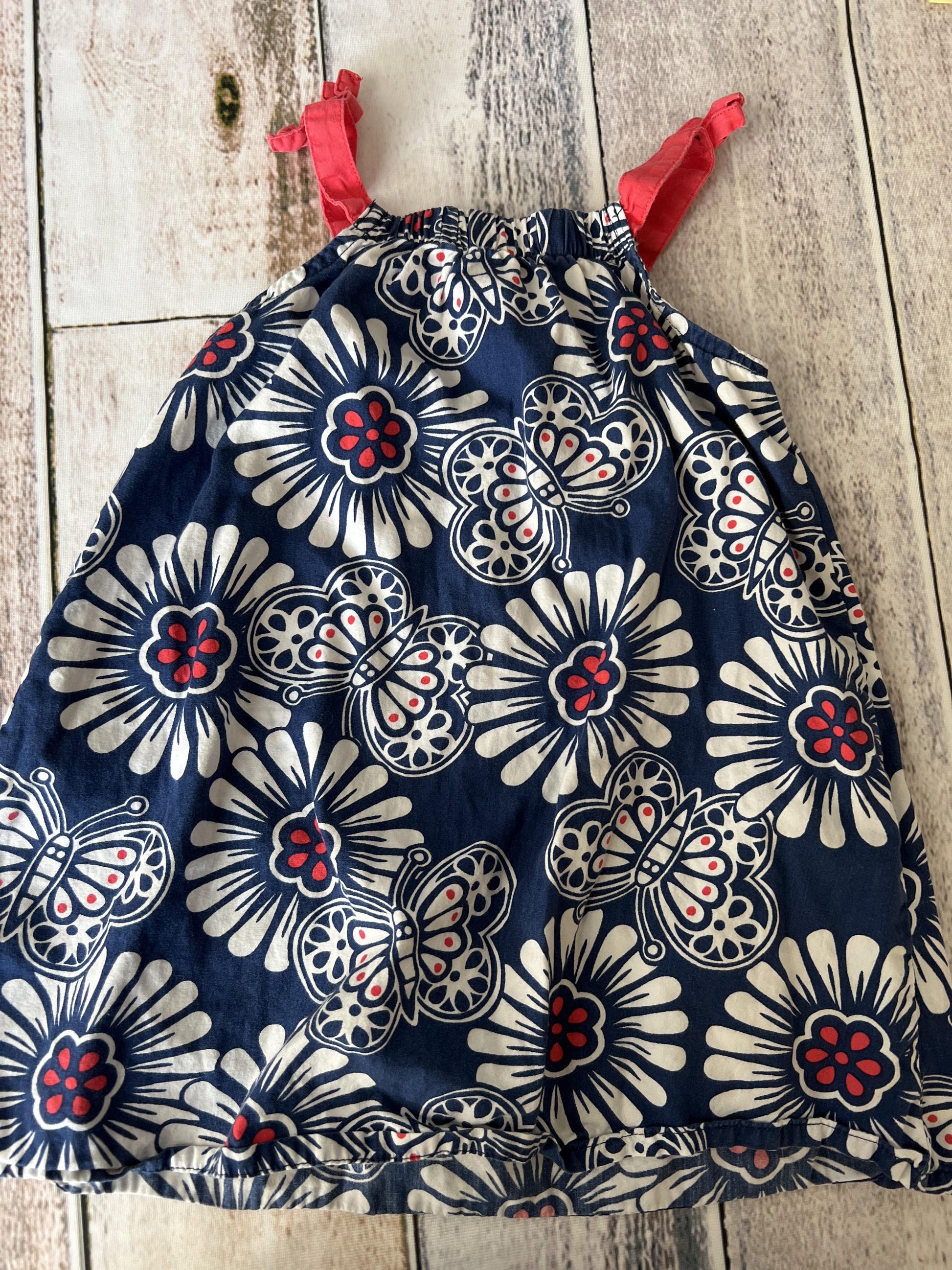 Girls Flowers | Red | Navy Blue Dress Size: 18-24 months Flowers | Red | Navy Blue