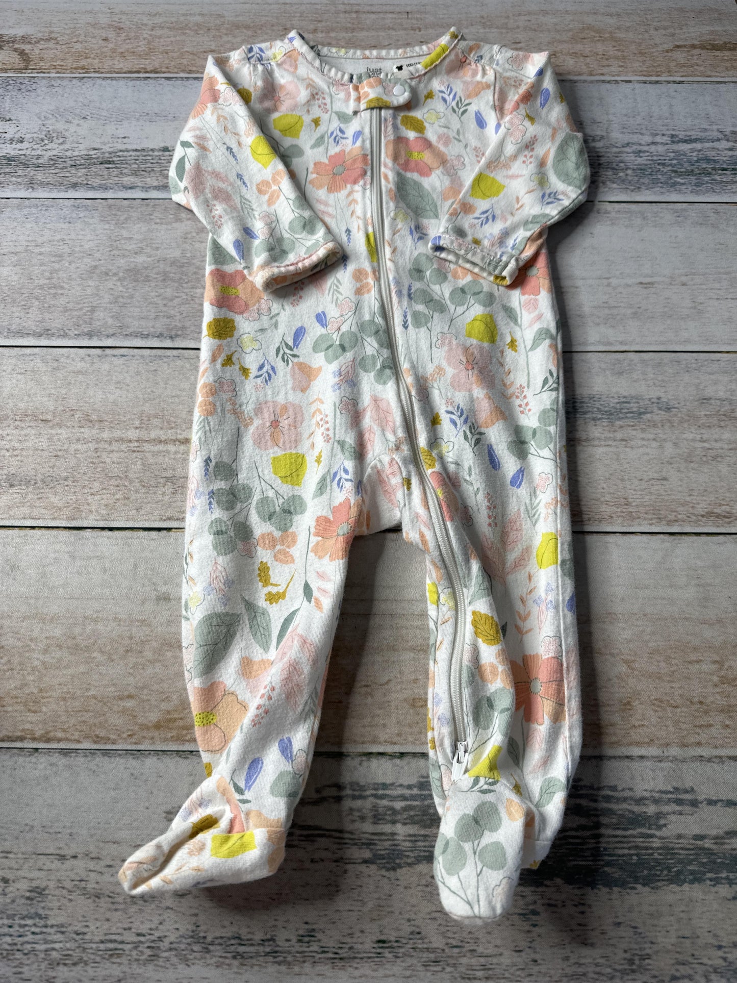 Carters Girls Flowers Pajamas Size: 9 months Flowers