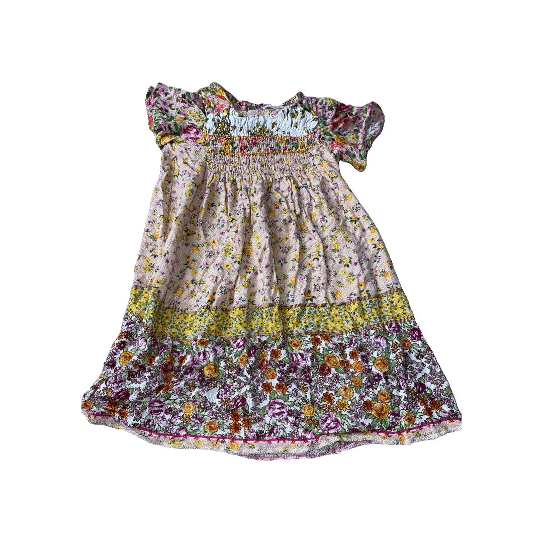 Zara Girls Flowers Dress Size: 4T Flowers