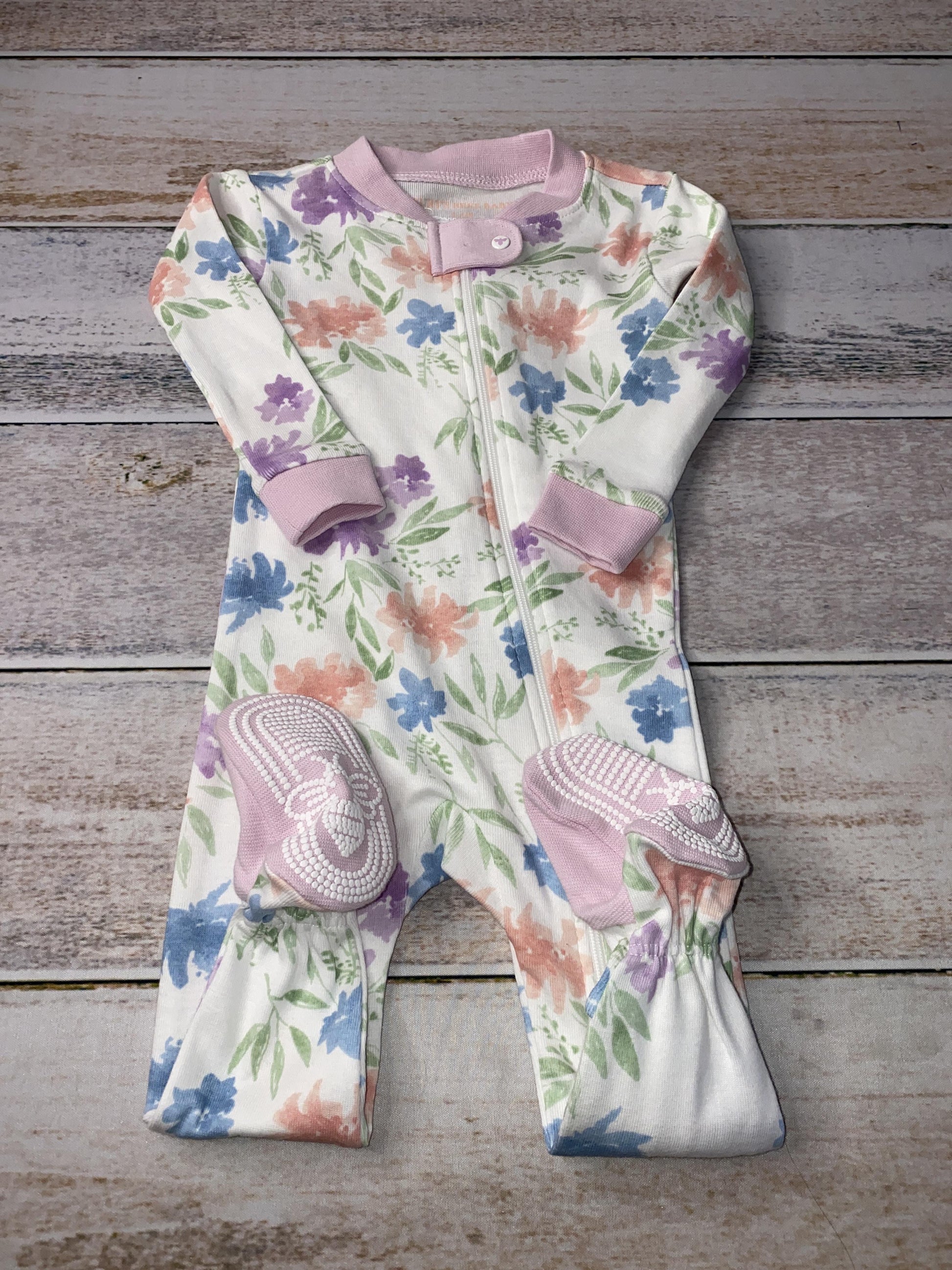 Burt's Bees Girls Flowers Pajamas Size: 3-6 months Flowers