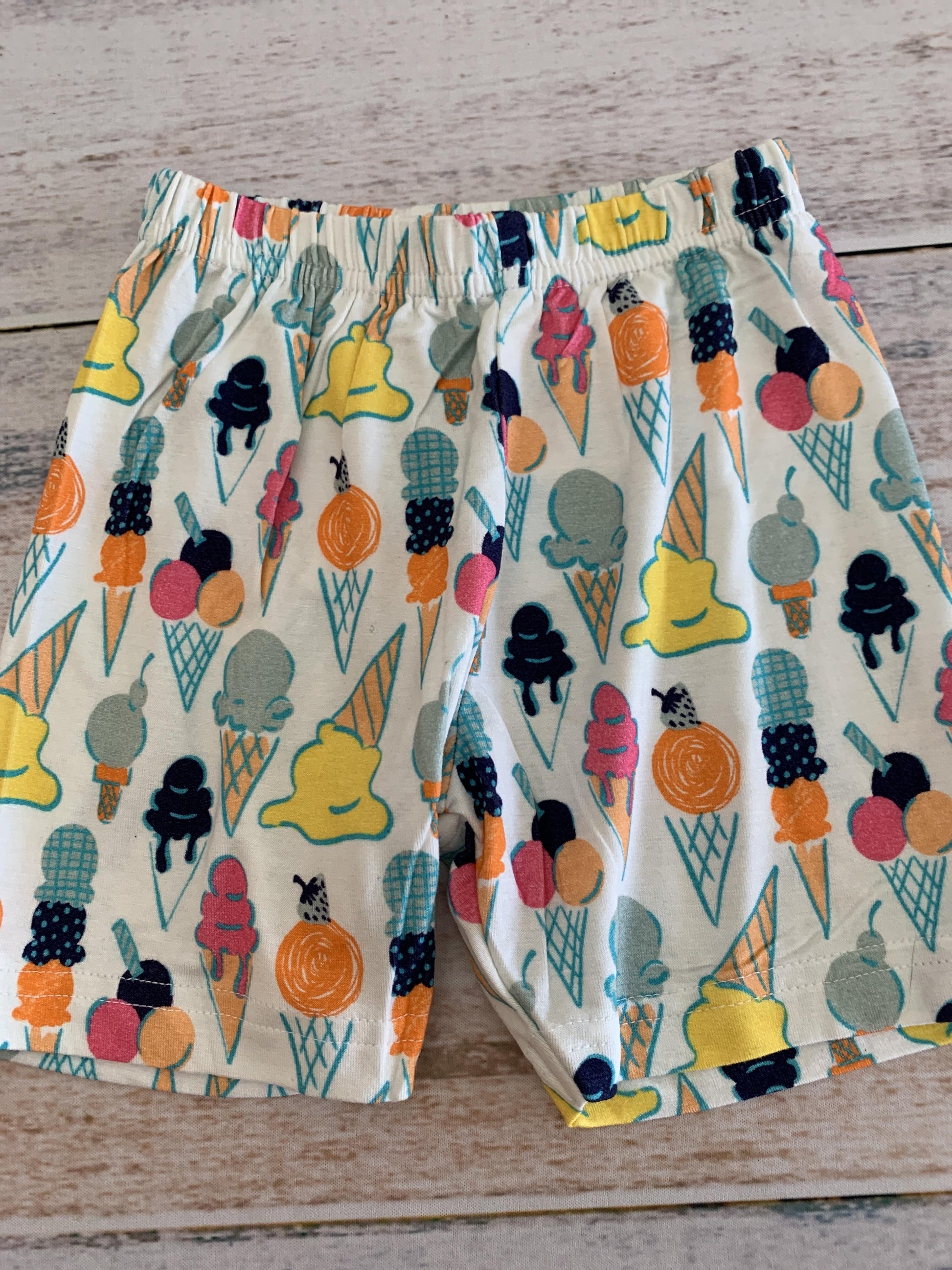 Clover Baby & Kids Girls Food Pajamas Size: 2T Food