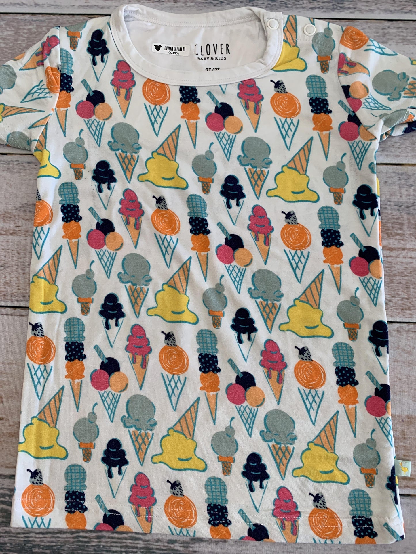 Clover Baby & Kids Girls Food Pajamas Size: 2T Food