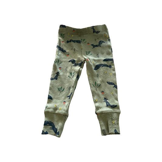 Oliver & Rain Unisex Forest Green | animals Pants Size: 18 months Forest Green | animals