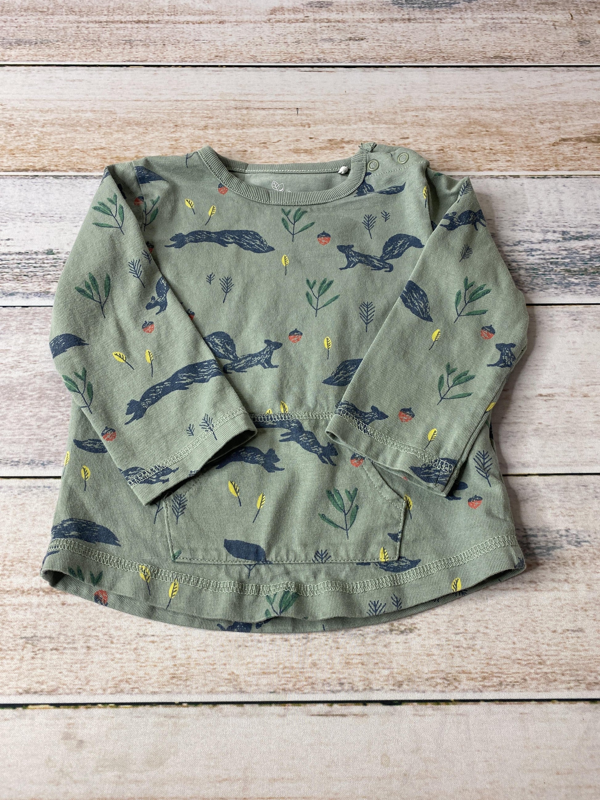 Oliver & Rain Unisex Forest Green | animals Long Sleeve Shirt Size: 18 months Forest Green | animals