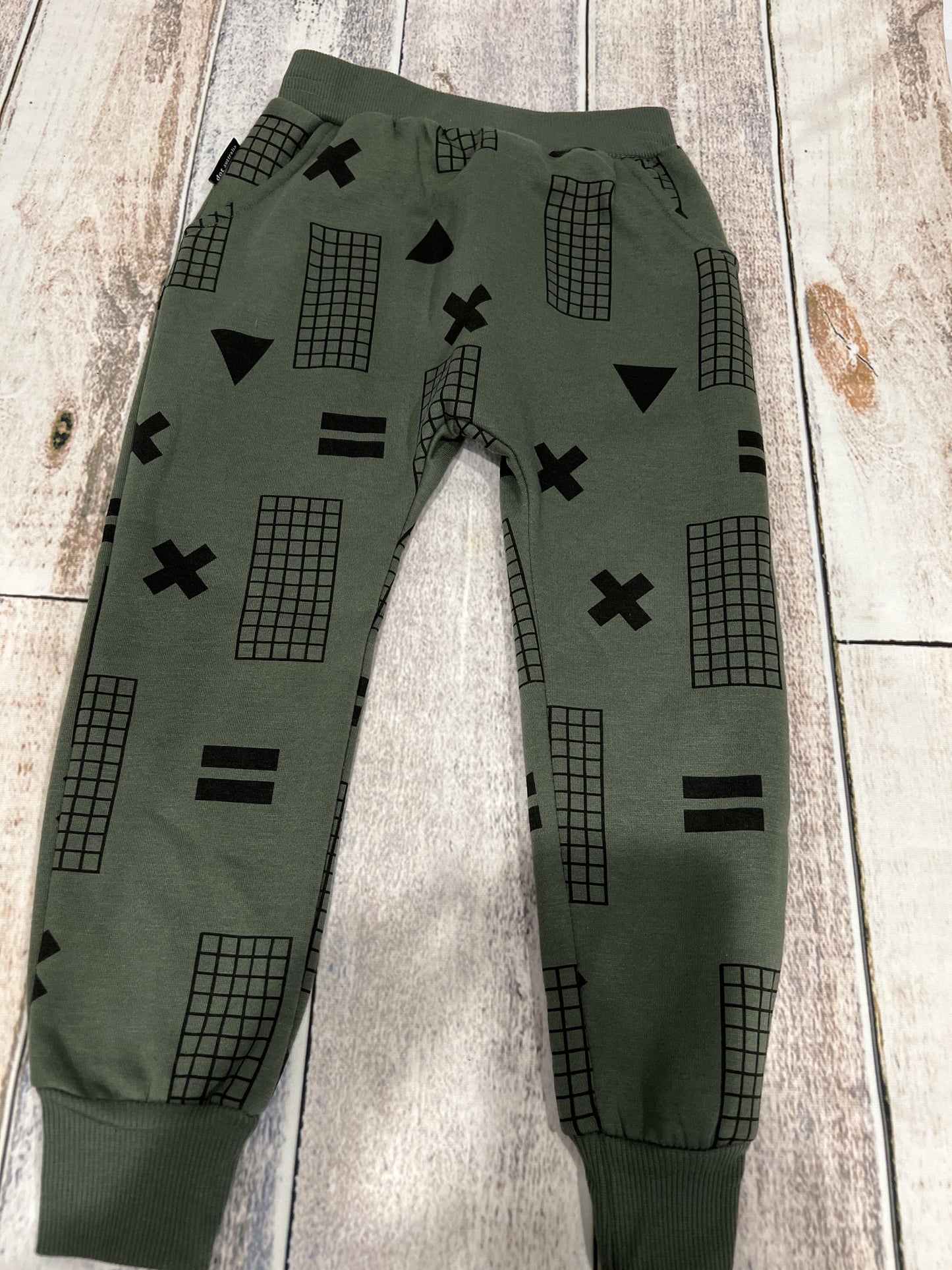 Dot Boys Forest Green | Black | Pattern Pants Size: 5 Forest Green | Black | Pattern