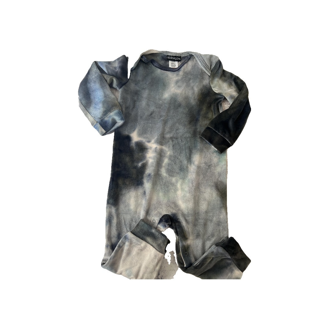 Kidtopia Boys Forest Green | Navy Blue | Tie Dye Long Sleeve Outfit Size: 24 months Forest Green | Navy Blue | Tie Dye