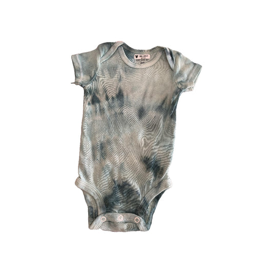 Boys Forest Green | Tie Dye Onesie Size: 3 months Forest Green | Tie Dye