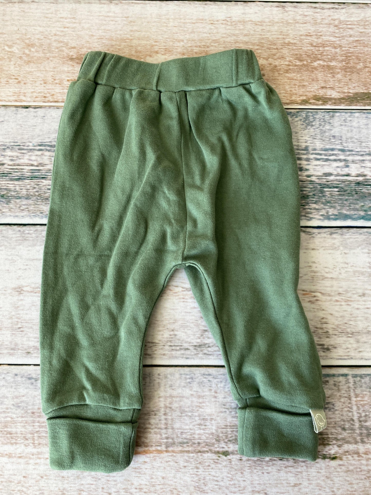 Finn + Emma Boys Forest Green Pants Size: 0-3 months Forest Green