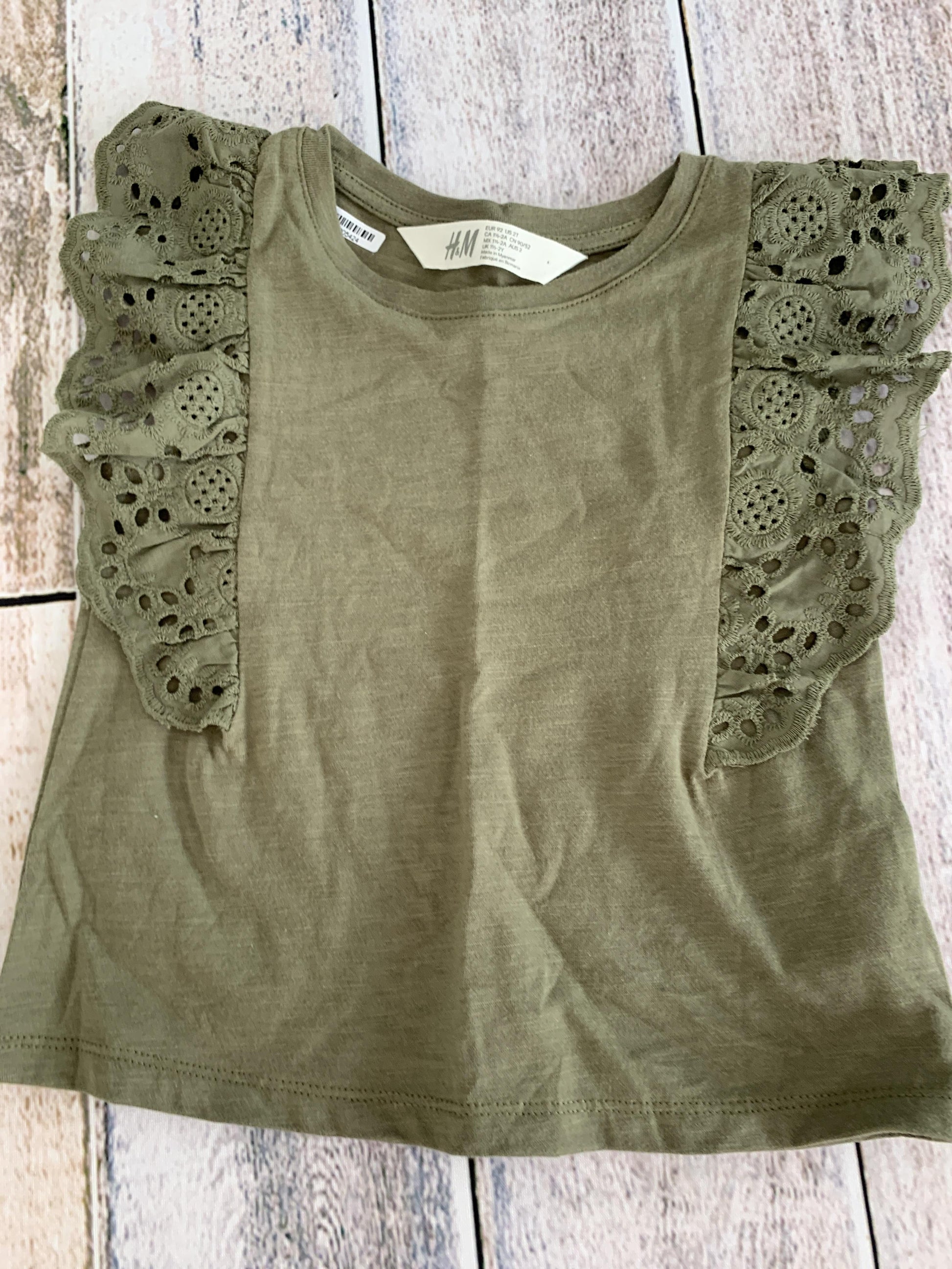 H&M Girls Forest Green Shirt Size: 2T Forest Green