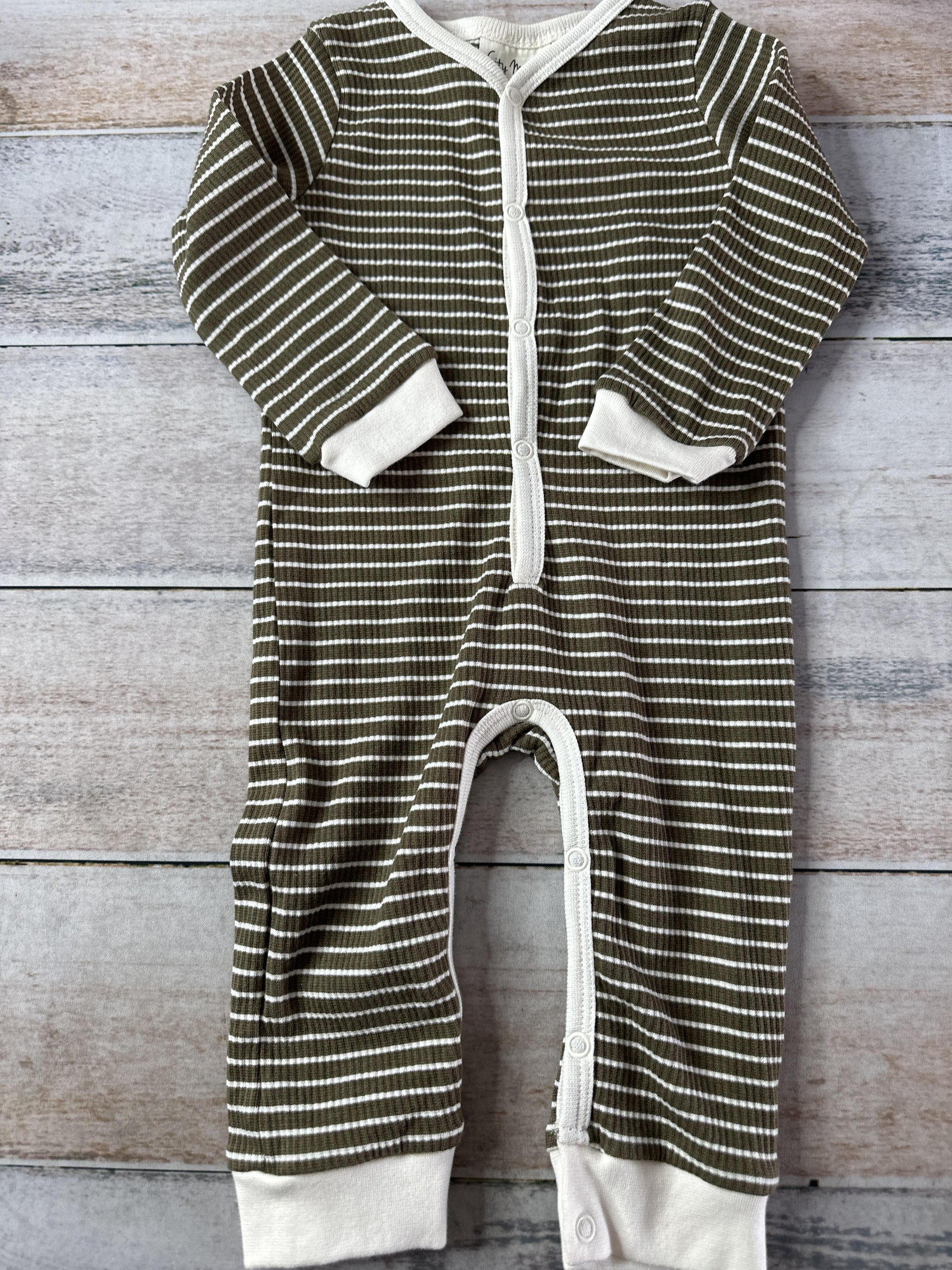 City Mouse Boys Forest Green Long Sleeve Outfit Size: 9-12 Months Forest Green